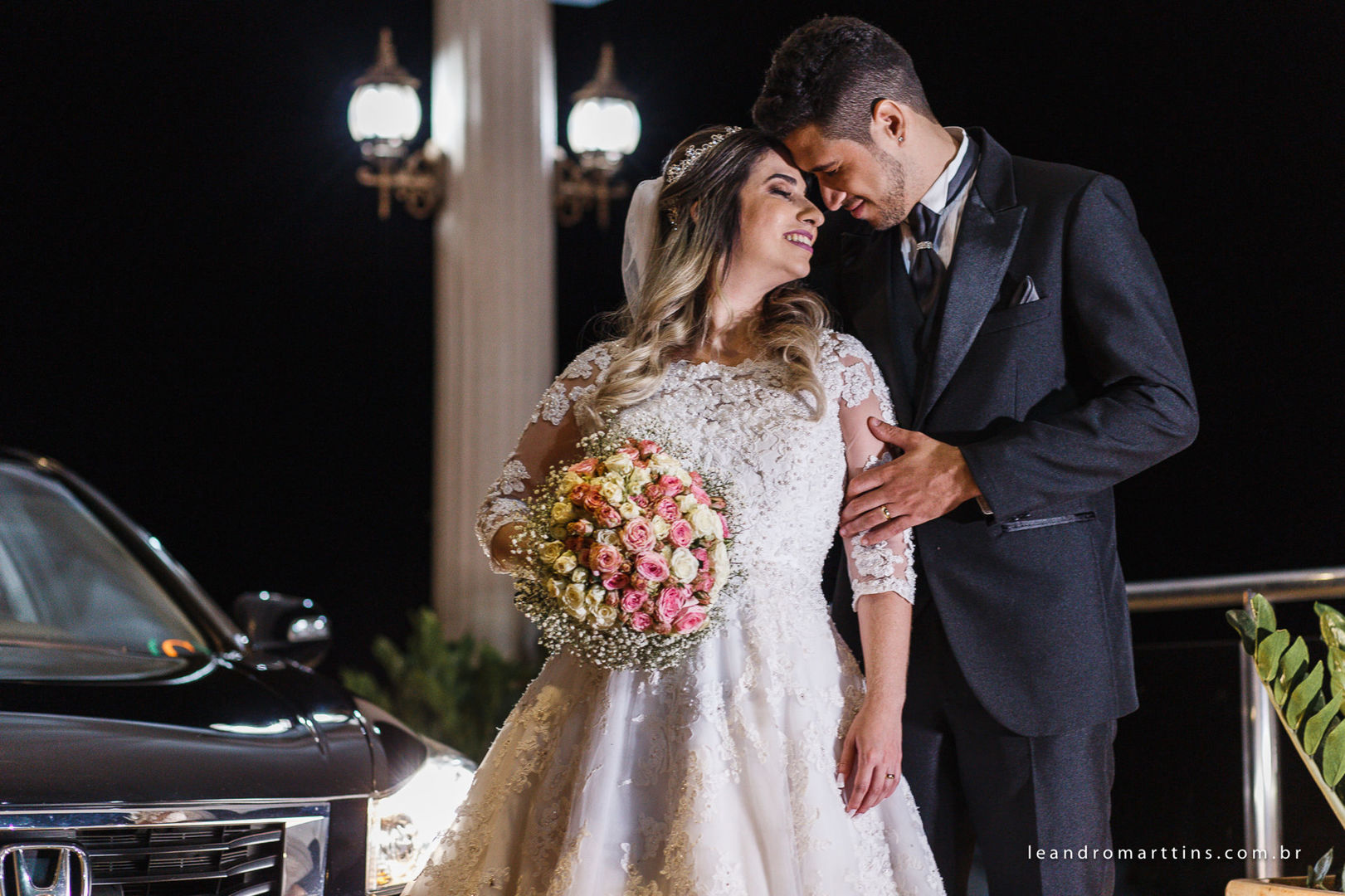 Foto Casamento no espaço MariFestas, Guapiaçu, Ana Carla e Nilton Foto Casamento no espaço MariFestas, Guapiaçu, Ana Carla e Nilton - Imagem 33