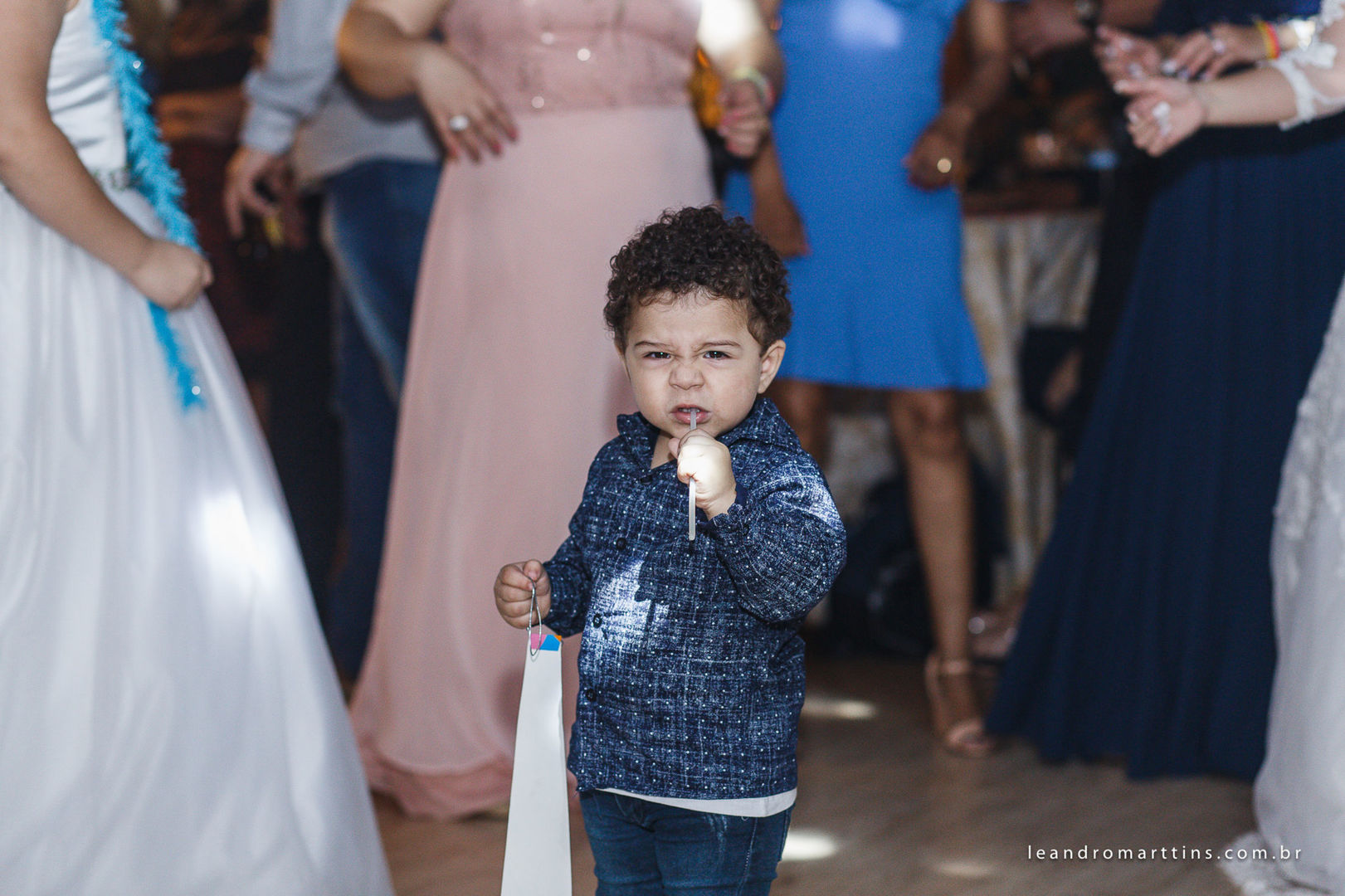 Foto Casamento no espaço MariFestas, Guapiaçu, Ana Carla e Nilton Foto Casamento no espaço MariFestas, Guapiaçu, Ana Carla e Nilton - Imagem 45