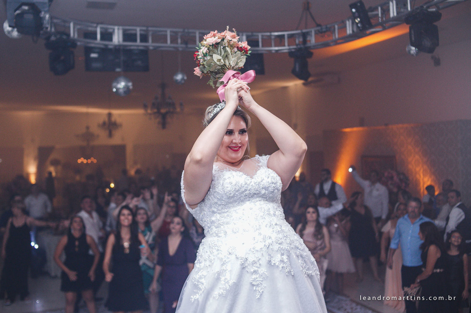 Foto Casamento Juliana e Alisson no espaço Marin Eventos Foto Casamento Juliana e Alisson no espaço Marin Eventos - Imagem 76