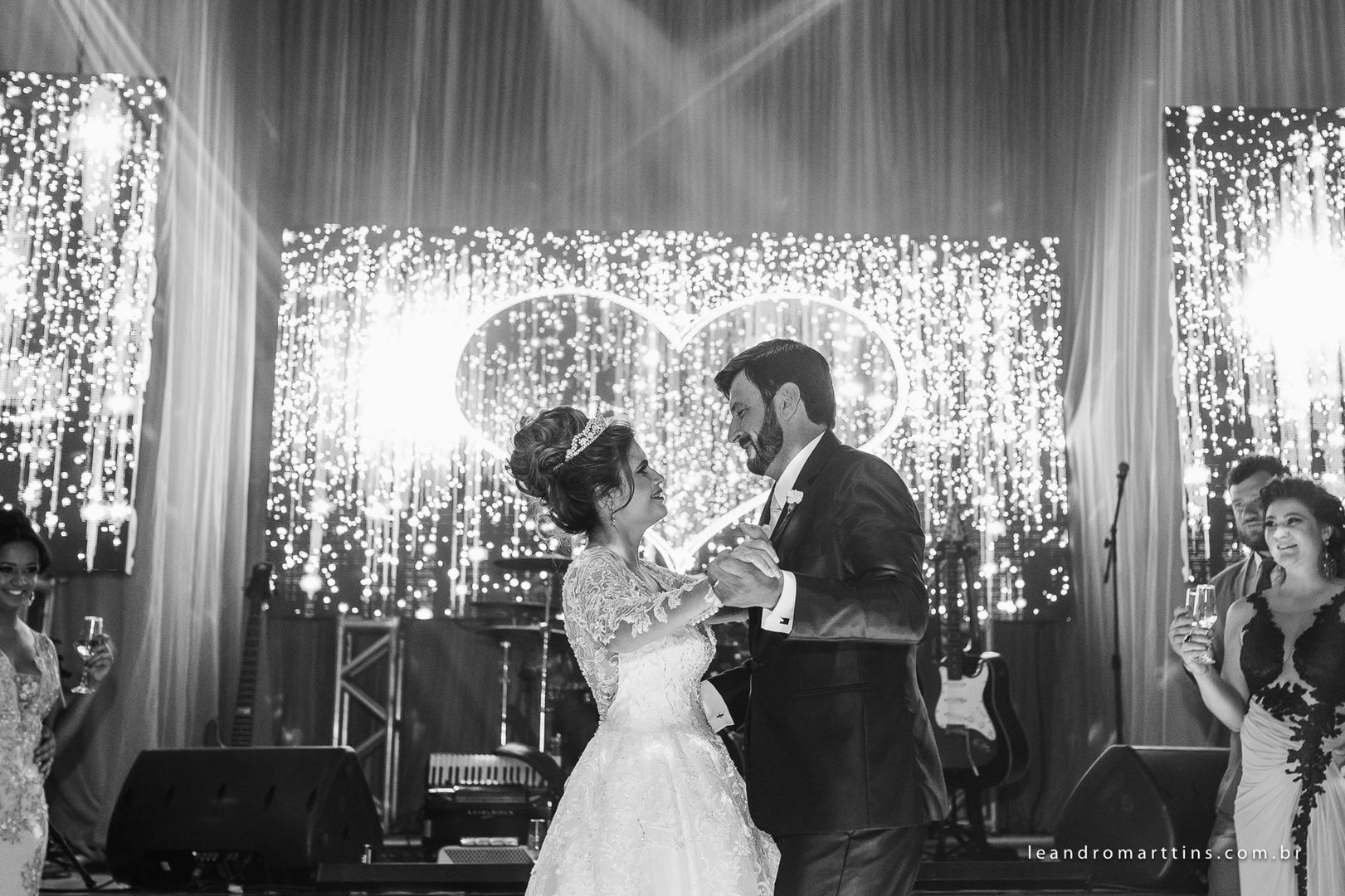 Foto Casamento Elis e Leandro no Villa Romeu em José Bonifácio Foto Casamento Elis e Leandro no Villa Romeu em José Bonifácio - Imagem 46