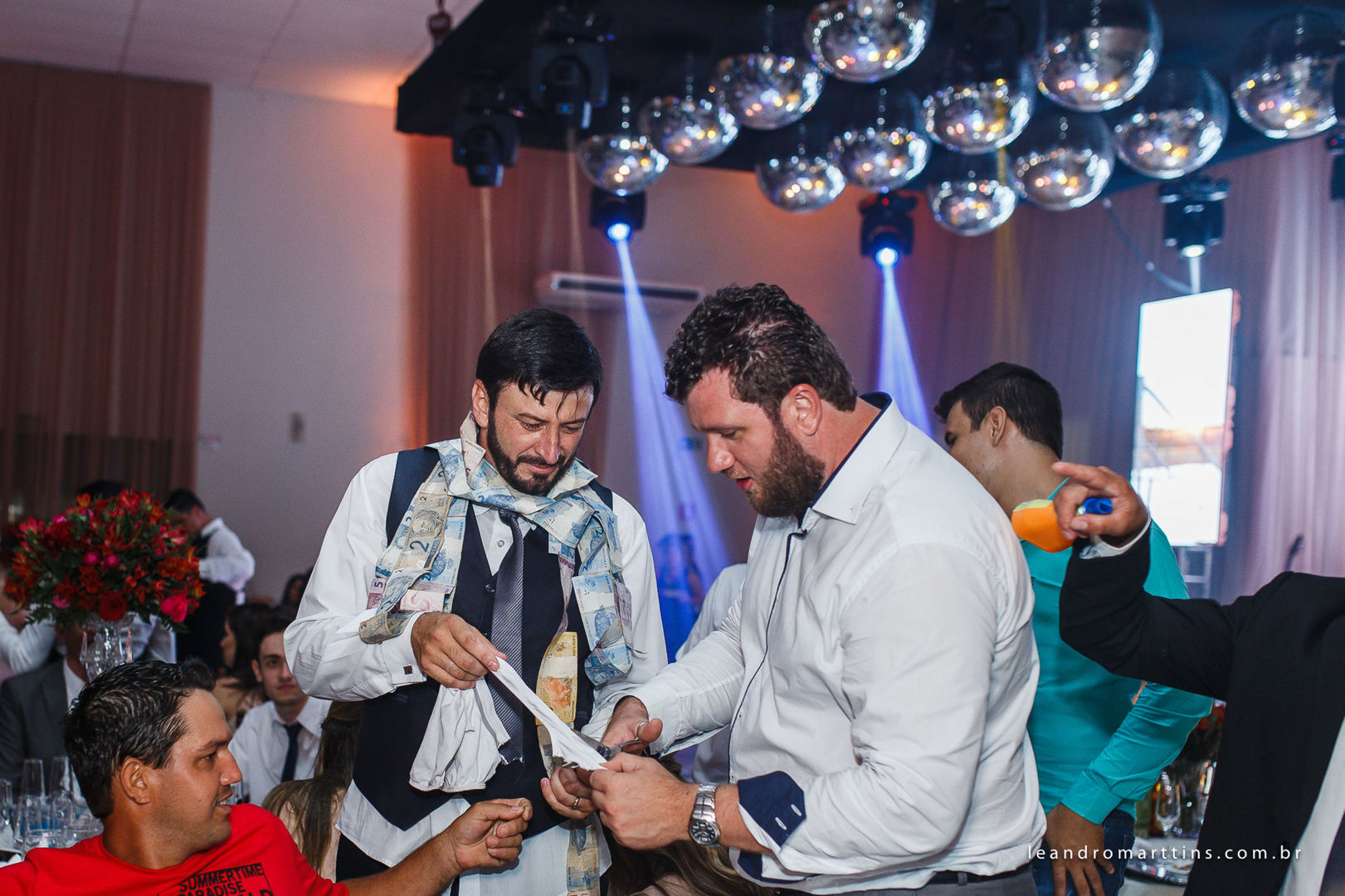 Foto Casamento Elis e Leandro no Villa Romeu em José Bonifácio Foto Casamento Elis e Leandro no Villa Romeu em José Bonifácio - Imagem 50