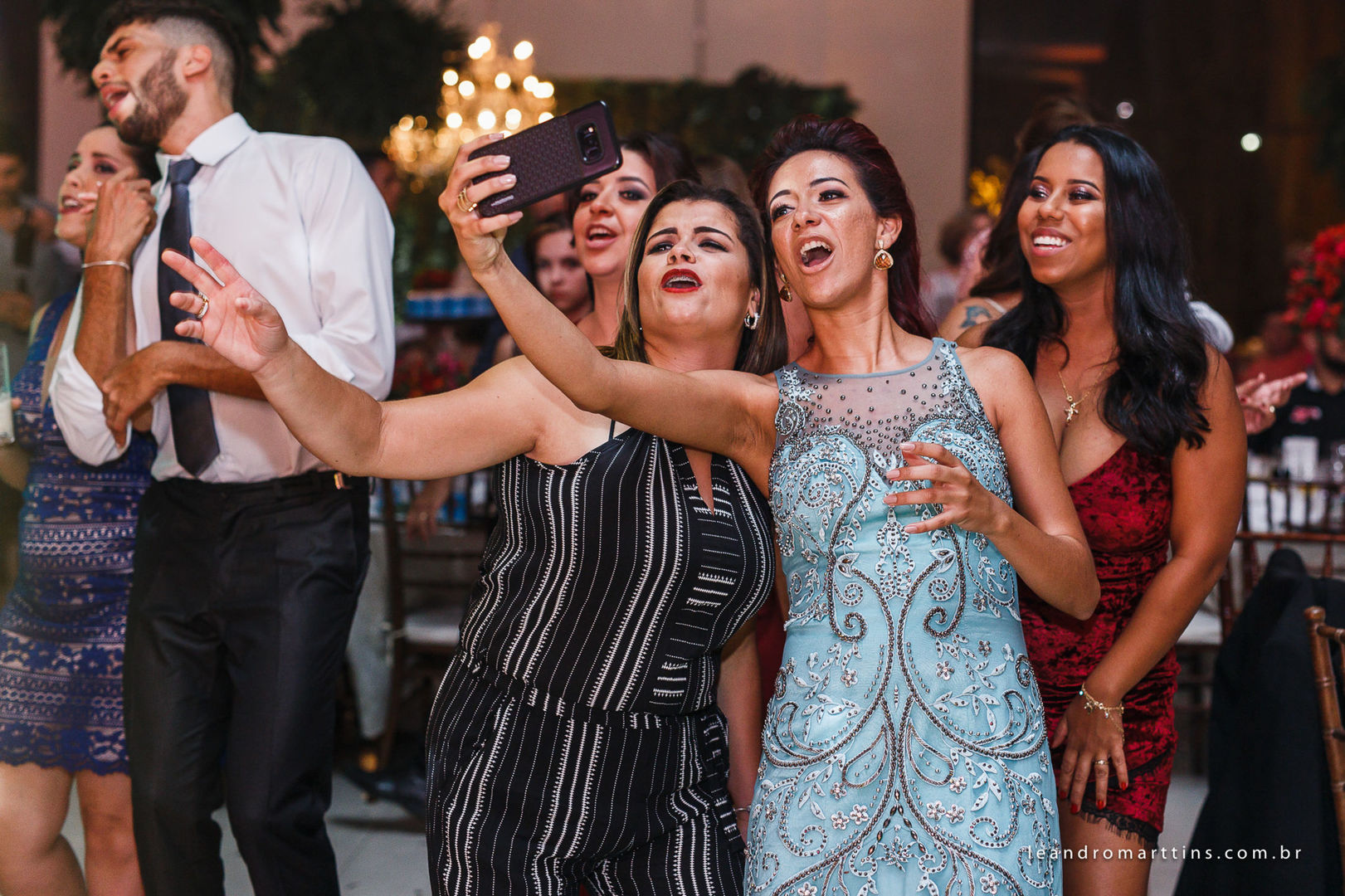 Foto Casamento Elis e Leandro no Villa Romeu em José Bonifácio Foto Casamento Elis e Leandro no Villa Romeu em José Bonifácio - Imagem 62