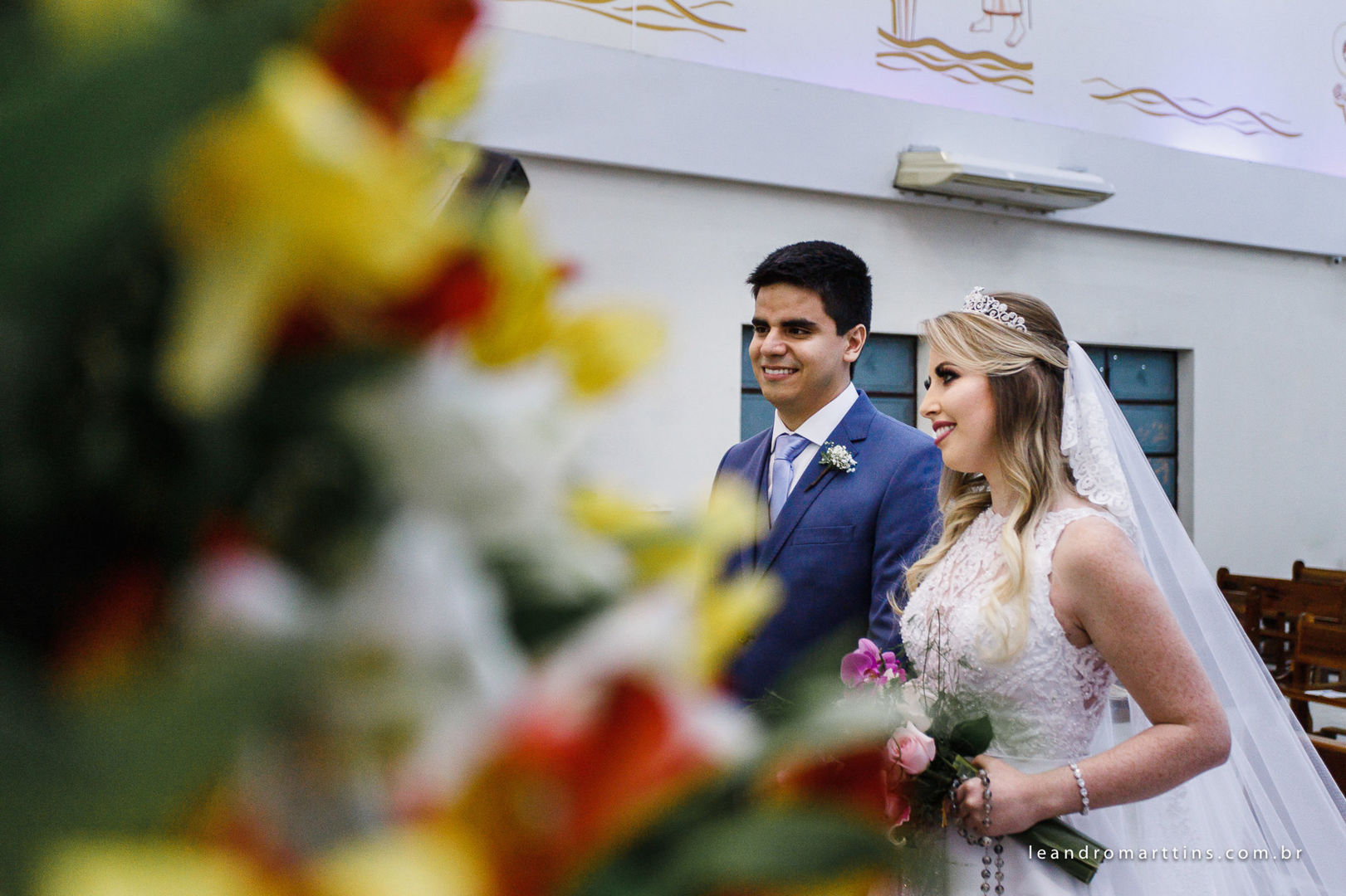 Foto Casamento Ana e Thiago na Paróquia Menino Jesus de Praga Foto Casamento Ana e Thiago na Paróquia Menino Jesus de Praga - Imagem 16