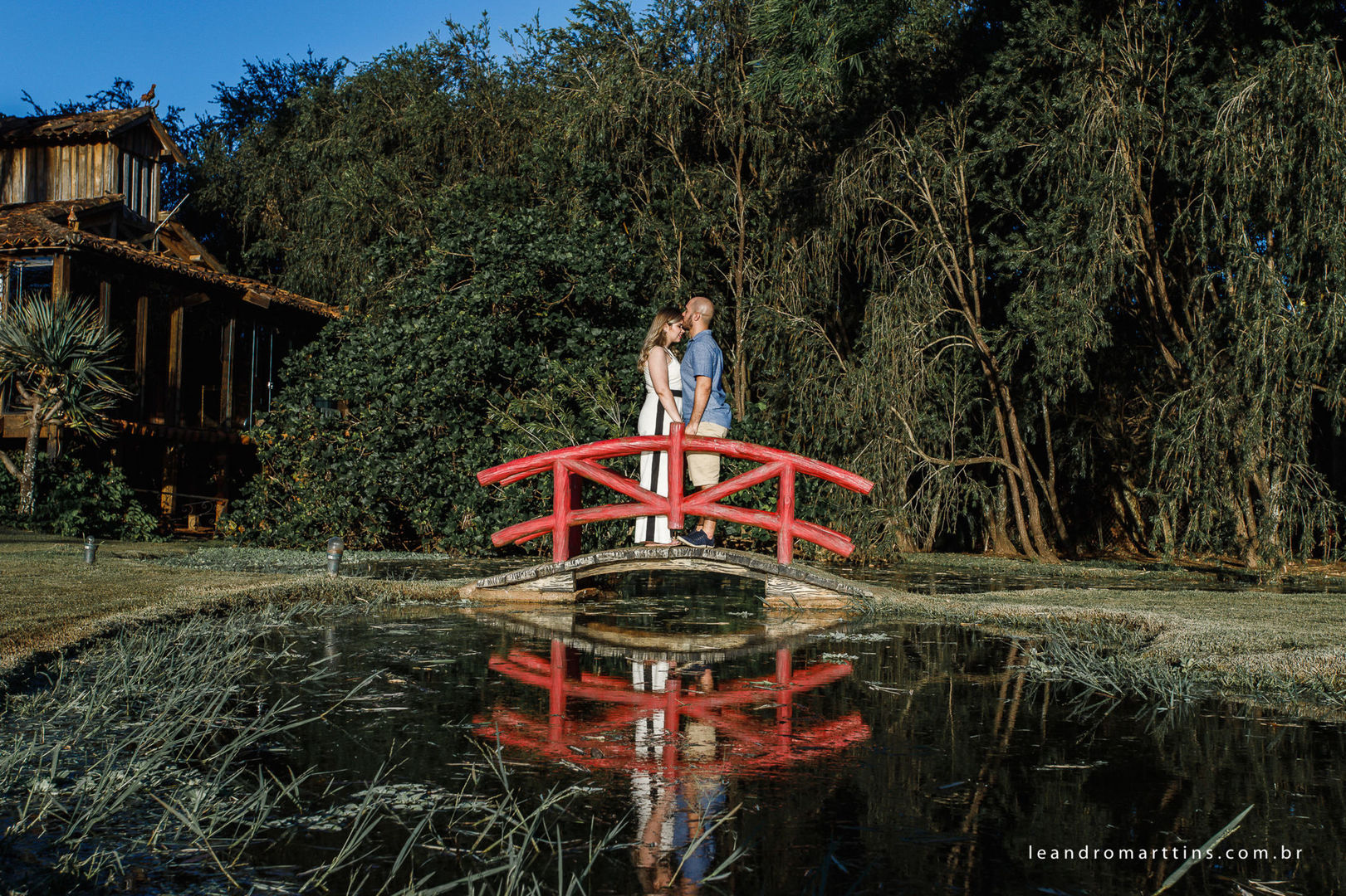 Foto Pré Wedding Ana e Ton no Antiquário Clever Casado Foto Pré Wedding Ana e Ton no Antiquário Clever Casado - Imagem 16