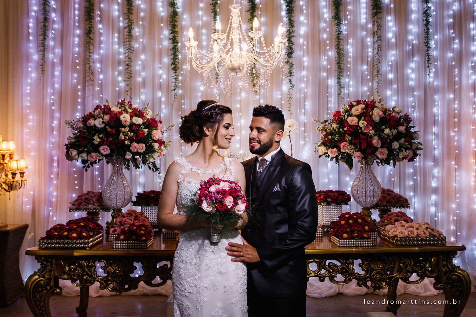 Foto Casamento Larissa e Edson no espaço Realizzare Eventos em Olímpia Foto Casamento Larissa e Edson no espaço Realizzare Eventos em Olímpia - Imagem 38