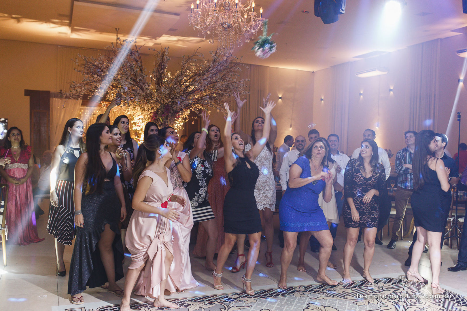 Foto Casamento Pâmela e Tiago no espaço Bella Faria Eventos Foto Casamento Pâmela e Tiago no espaço Bella Faria Eventos - Imagem 53