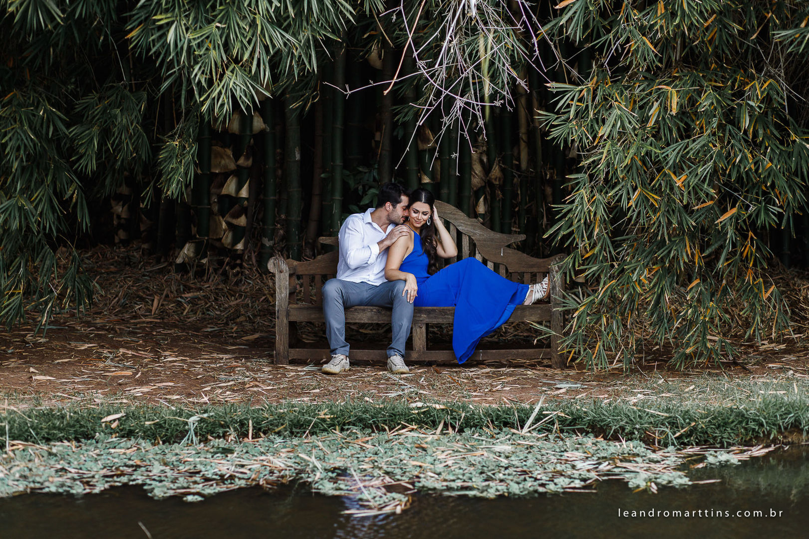 Foto Pré Wedding Helenita e Gabriel no Antiquário Clever Casado Foto Pré Wedding Helenita e Gabriel no Antiquário Clever Casado - Imagem 11