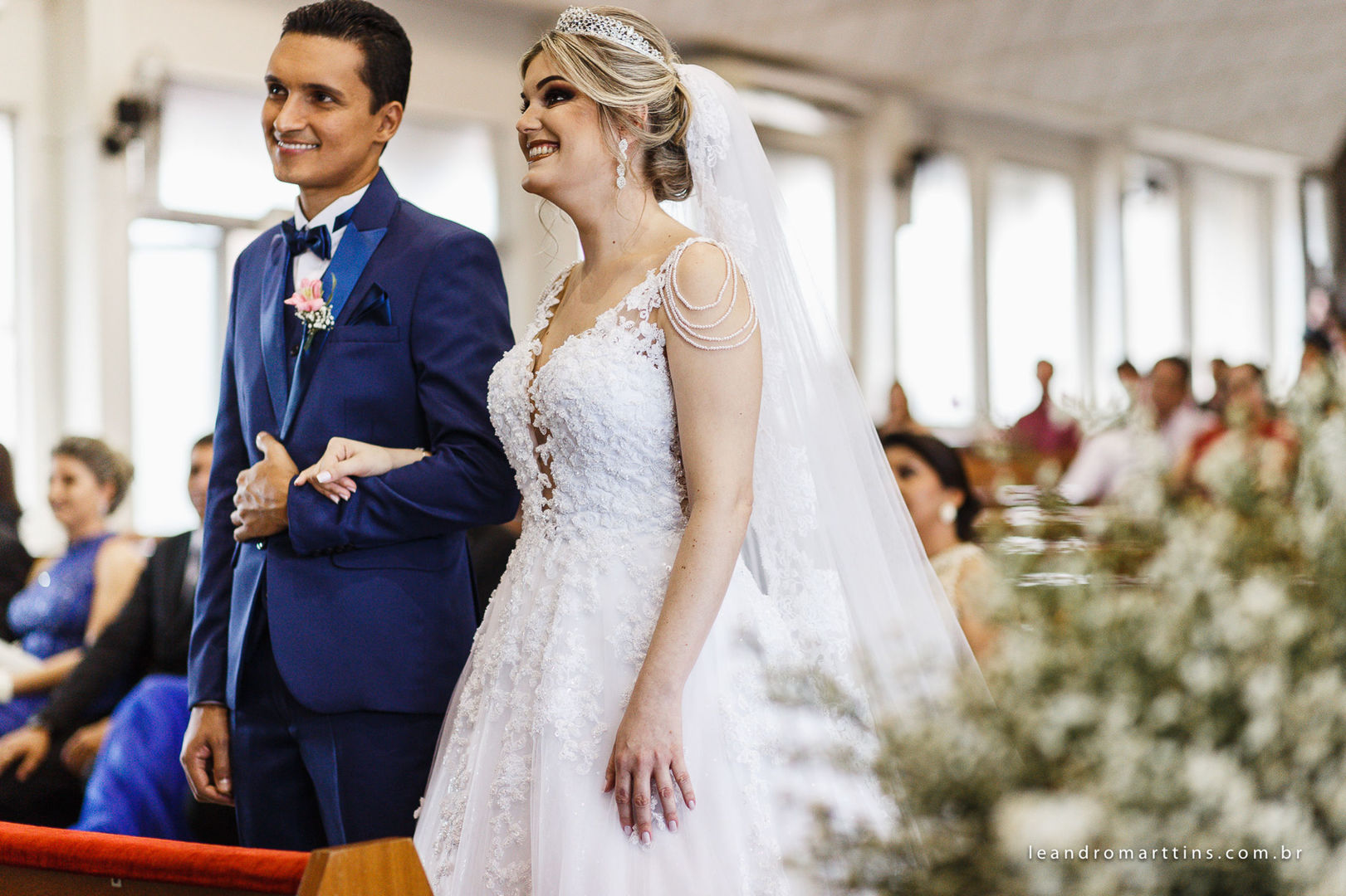 Foto Casamento Naiara e Douglas na Igreja Matriz de Auriflama-SP Foto Casamento Naiara e Douglas na Igreja Matriz de Auriflama-SP - Imagem 28
