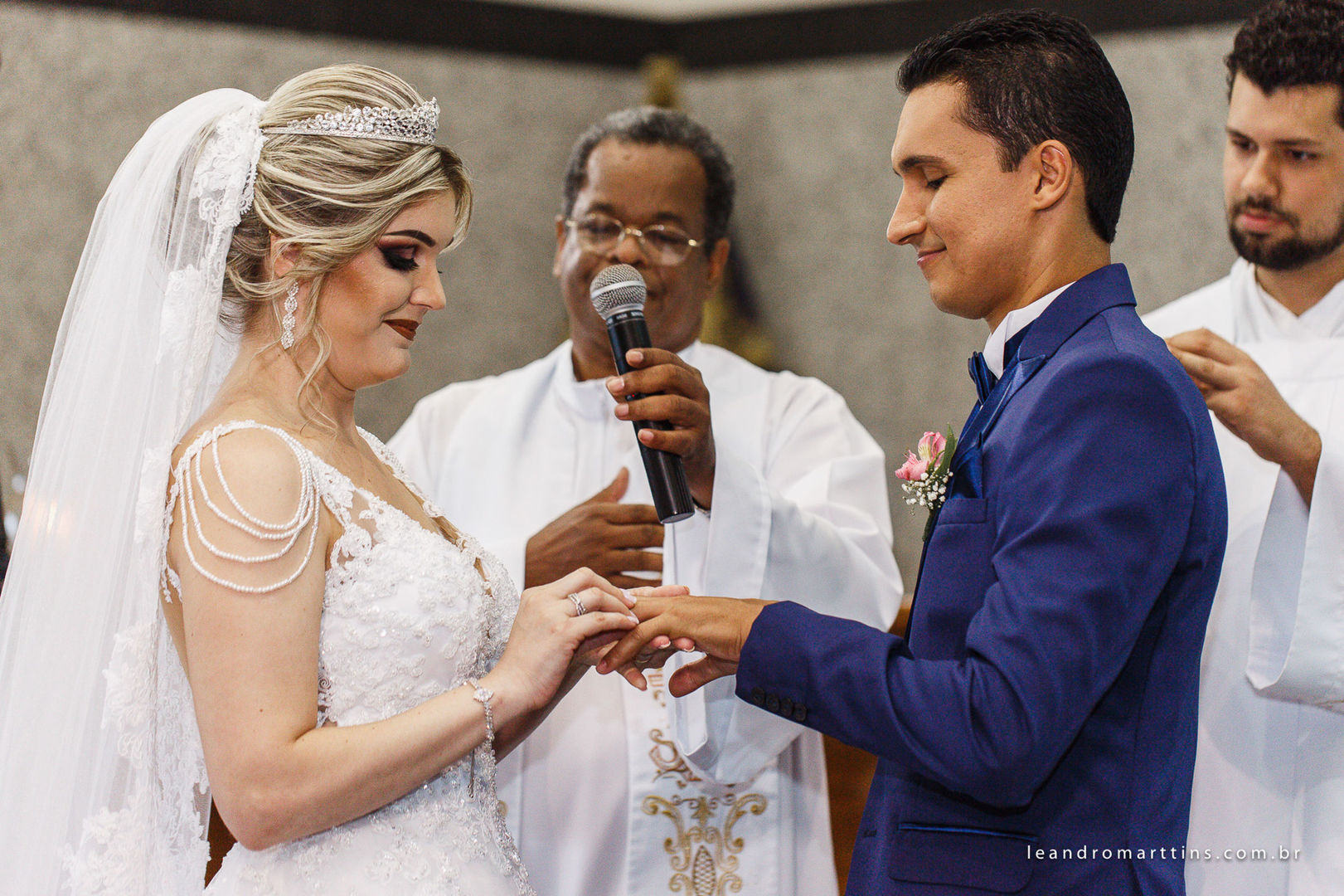 Foto Casamento Naiara e Douglas na Igreja Matriz de Auriflama-SP Foto Casamento Naiara e Douglas na Igreja Matriz de Auriflama-SP - Imagem 32