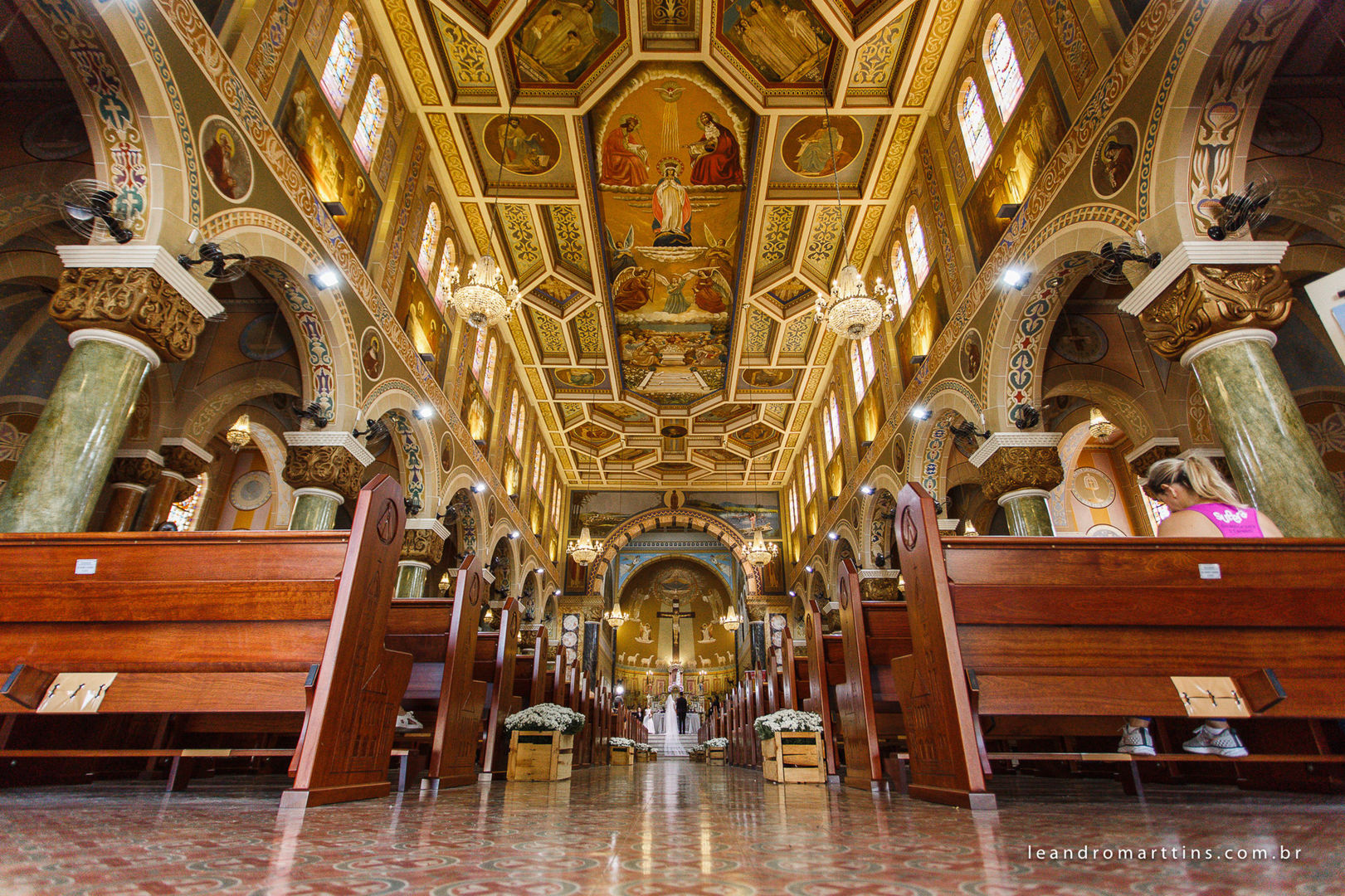 Foto Casamento Ludmila e Fernando na Igreja Basílica Menor de Nossa Senhora Aparecida - São José do Rio Preto - SP Foto Casamento Ludmila e Fernando na Igreja Basílica Menor de Nossa Senhora Aparecida - São José do Rio Preto - SP - Imagem 32