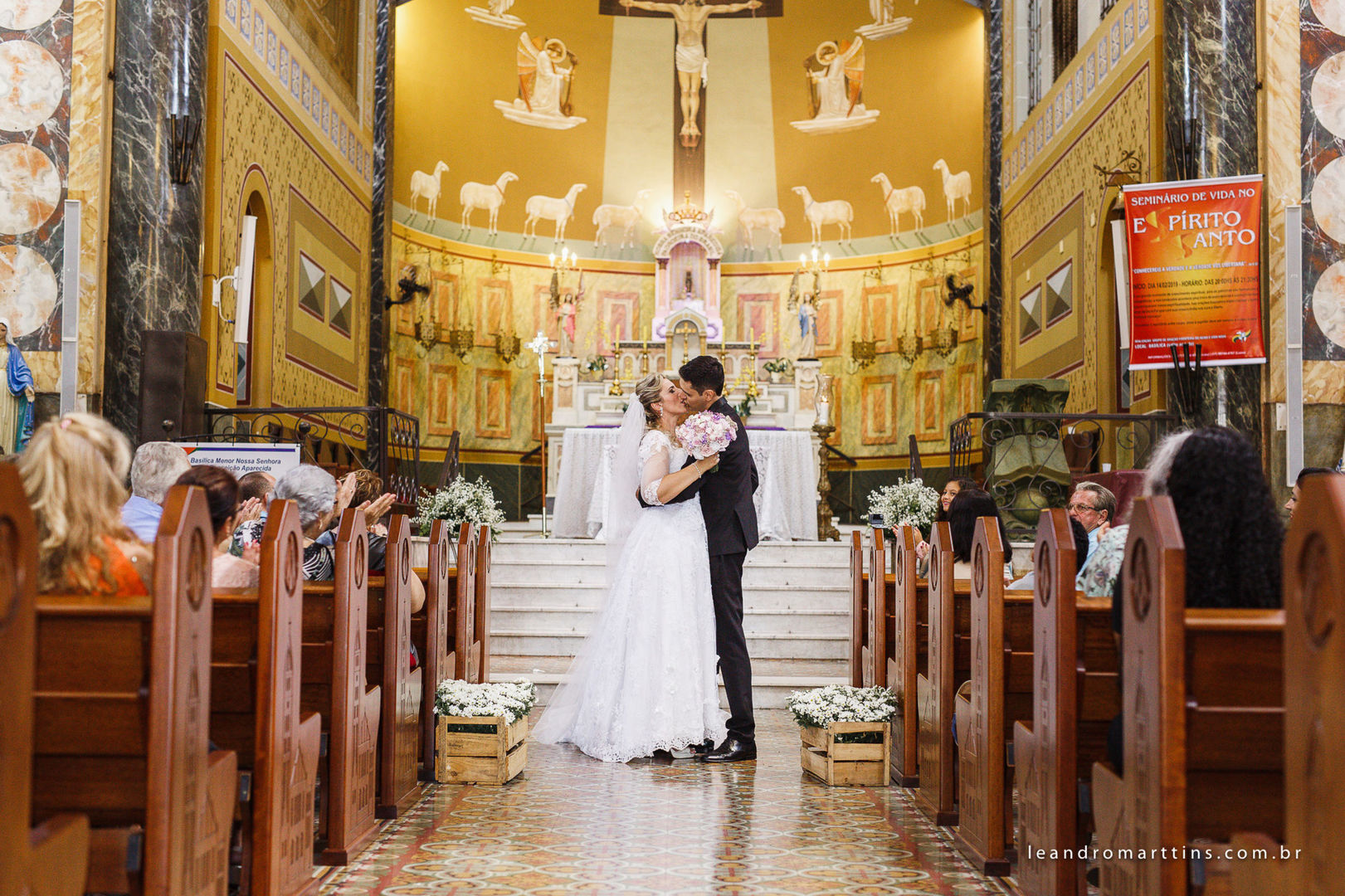 Foto Casamento Ludmila e Fernando na Igreja Basílica Menor de Nossa Senhora Aparecida - São José do Rio Preto - SP Foto Casamento Ludmila e Fernando na Igreja Basílica Menor de Nossa Senhora Aparecida - São José do Rio Preto - SP - Imagem 39