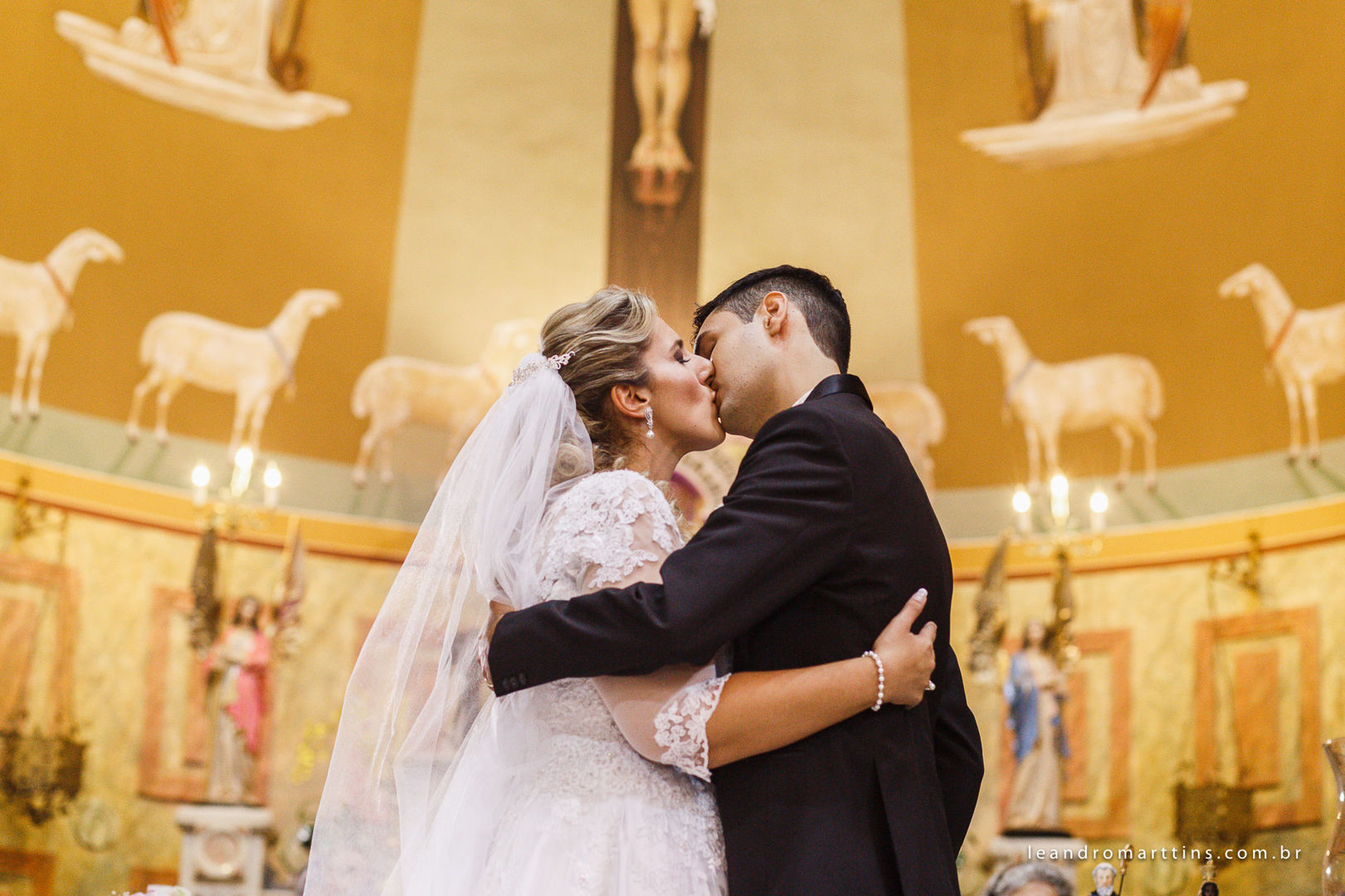 Foto Casamento Ludmila e Fernando na Igreja Basílica Menor de Nossa Senhora Aparecida - São José do Rio Preto - SP Foto Casamento Ludmila e Fernando na Igreja Basílica Menor de Nossa Senhora Aparecida - São José do Rio Preto - SP - Imagem 37