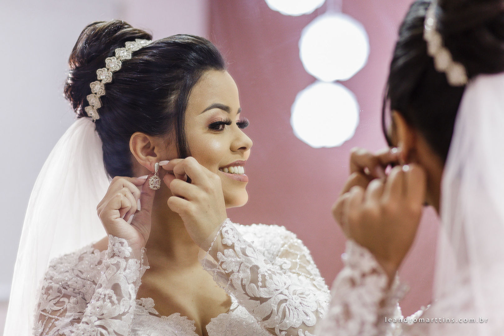 Foto Casamento na igreja Basílica e recepção Marisa Abud - Verônica e Renan Foto Casamento na igreja Basílica e recepção Marisa Abud - Verônica e Renan - Imagem 11