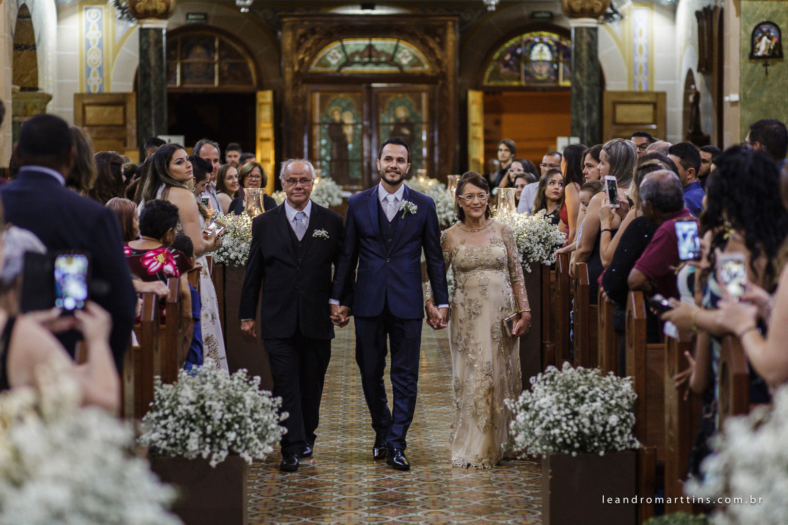 Foto Casamento na igreja Basílica e recepção Marisa Abud - Verônica e Renan Foto Casamento na igreja Basílica e recepção Marisa Abud - Verônica e Renan - Imagem 21