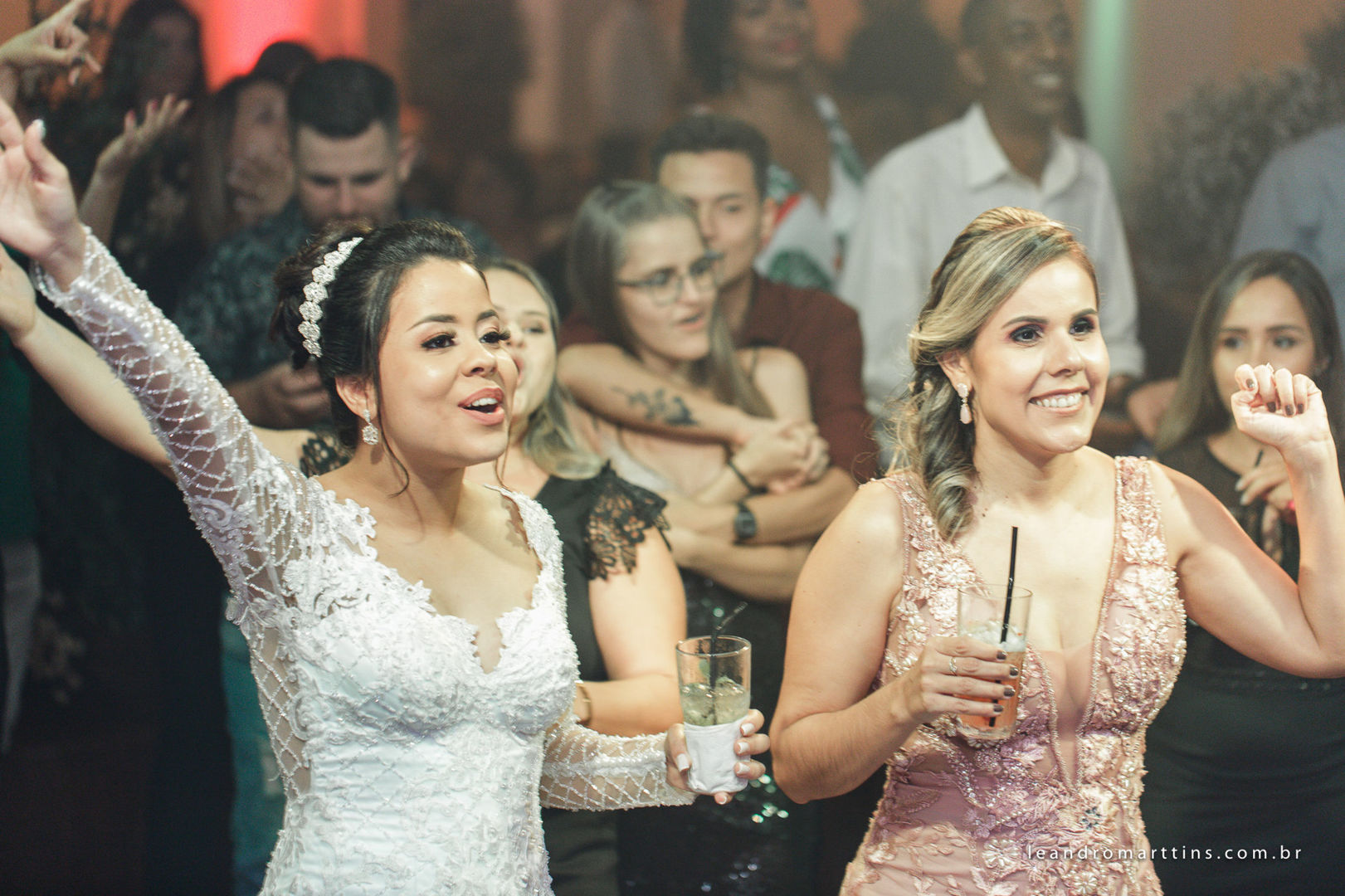 Foto Casamento na igreja Basílica e recepção Marisa Abud - Verônica e Renan Foto Casamento na igreja Basílica e recepção Marisa Abud - Verônica e Renan - Imagem 72