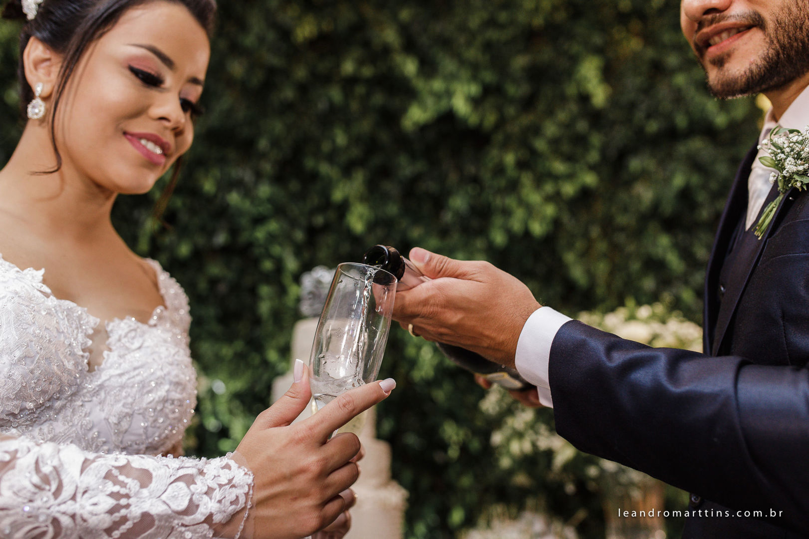 Foto Casamento na igreja Basílica e recepção Marisa Abud - Verônica e Renan Foto Casamento na igreja Basílica e recepção Marisa Abud - Verônica e Renan - Imagem 65