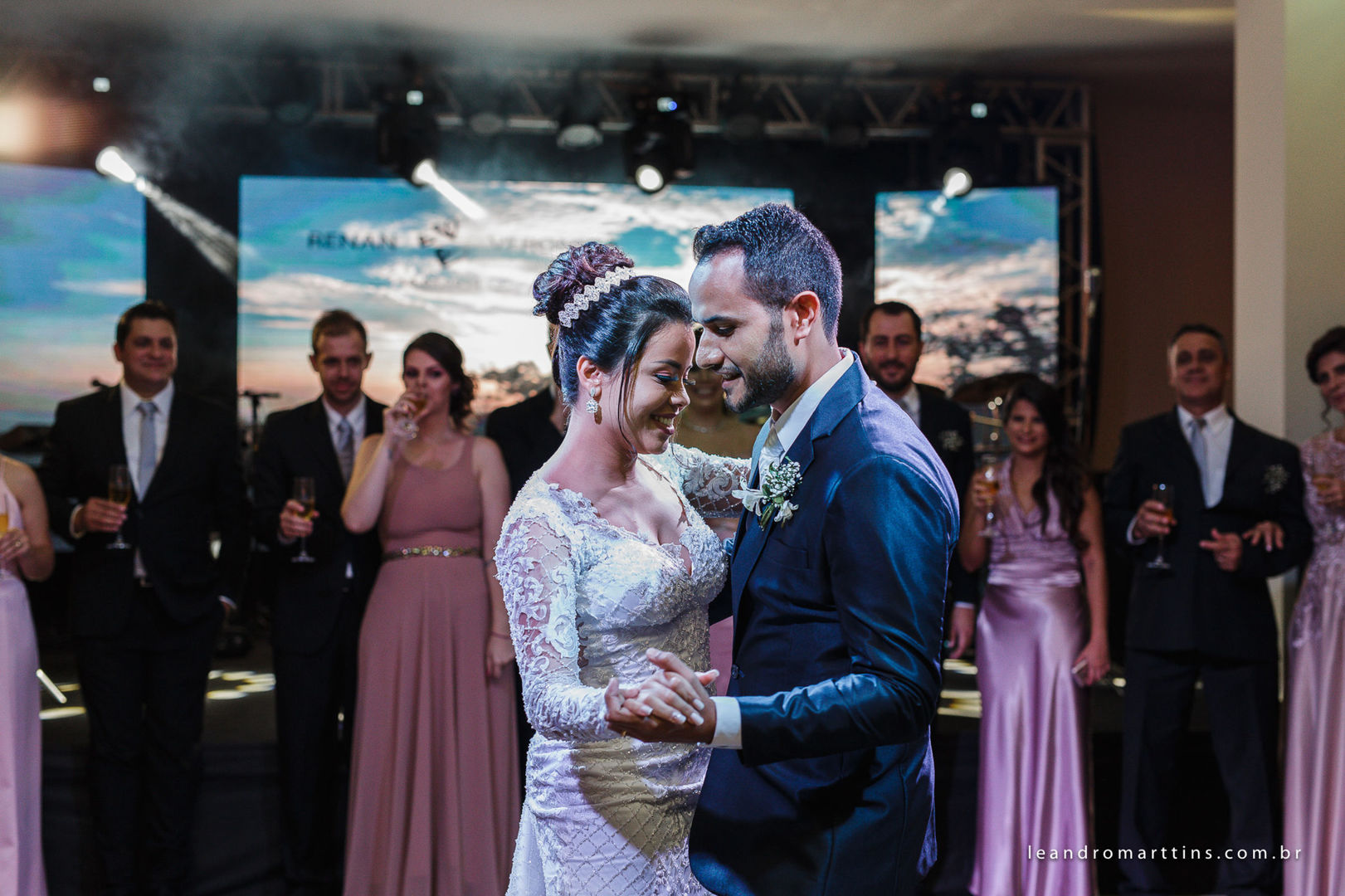 Foto Casamento na igreja Basílica e recepção Marisa Abud - Verônica e Renan Foto Casamento na igreja Basílica e recepção Marisa Abud - Verônica e Renan - Imagem 62