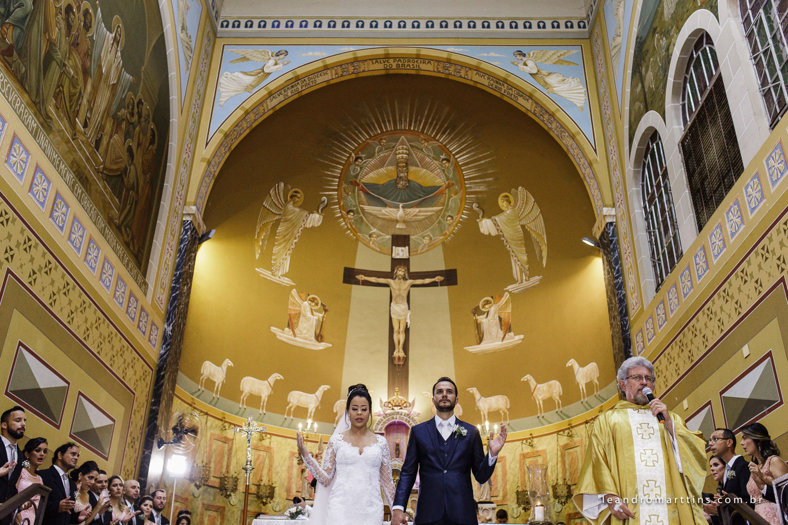 Foto Casamento na igreja Basílica e recepção Marisa Abud - Verônica e Renan Foto Casamento na igreja Basílica e recepção Marisa Abud - Verônica e Renan - Imagem 43