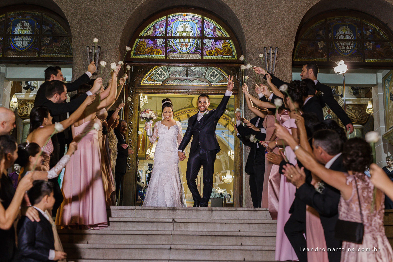 Foto Casamento na igreja Basílica e recepção Marisa Abud - Verônica e Renan Foto Casamento na igreja Basílica e recepção Marisa Abud - Verônica e Renan - Imagem 46