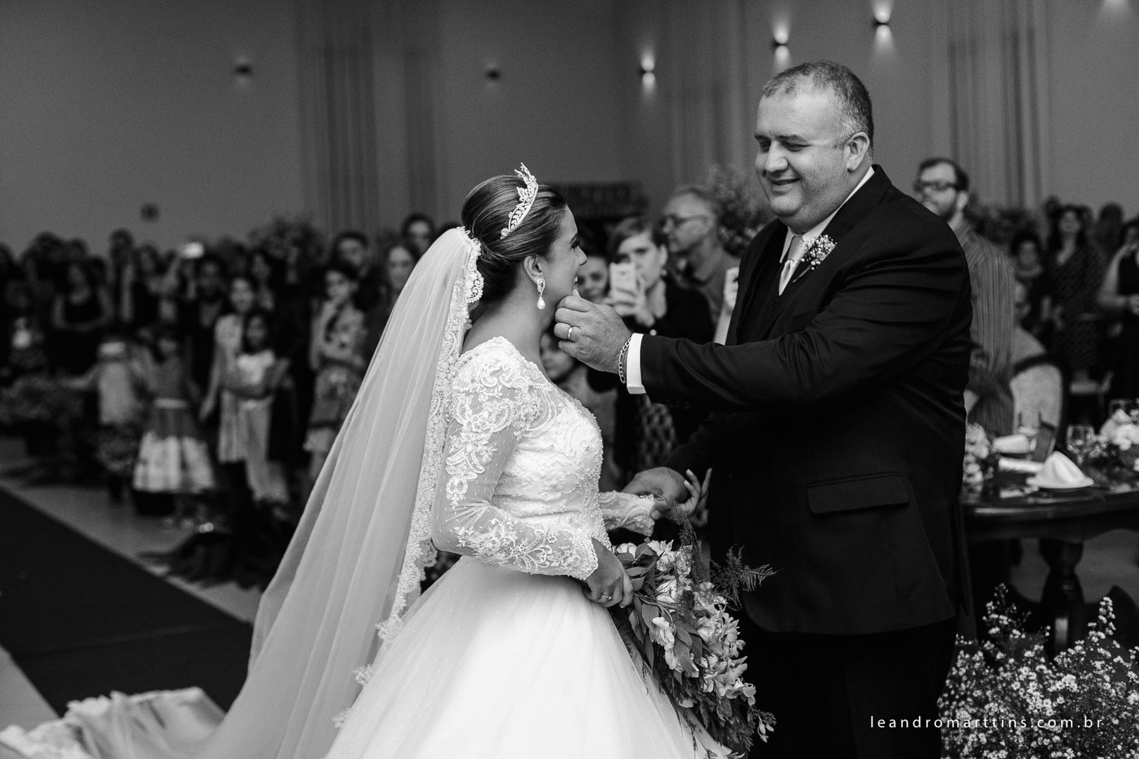 Foto Casamento Maria Laura e Neto no Bella Faria Eventos Foto Casamento Maria Laura e Neto no Bella Faria Eventos - Imagem 18