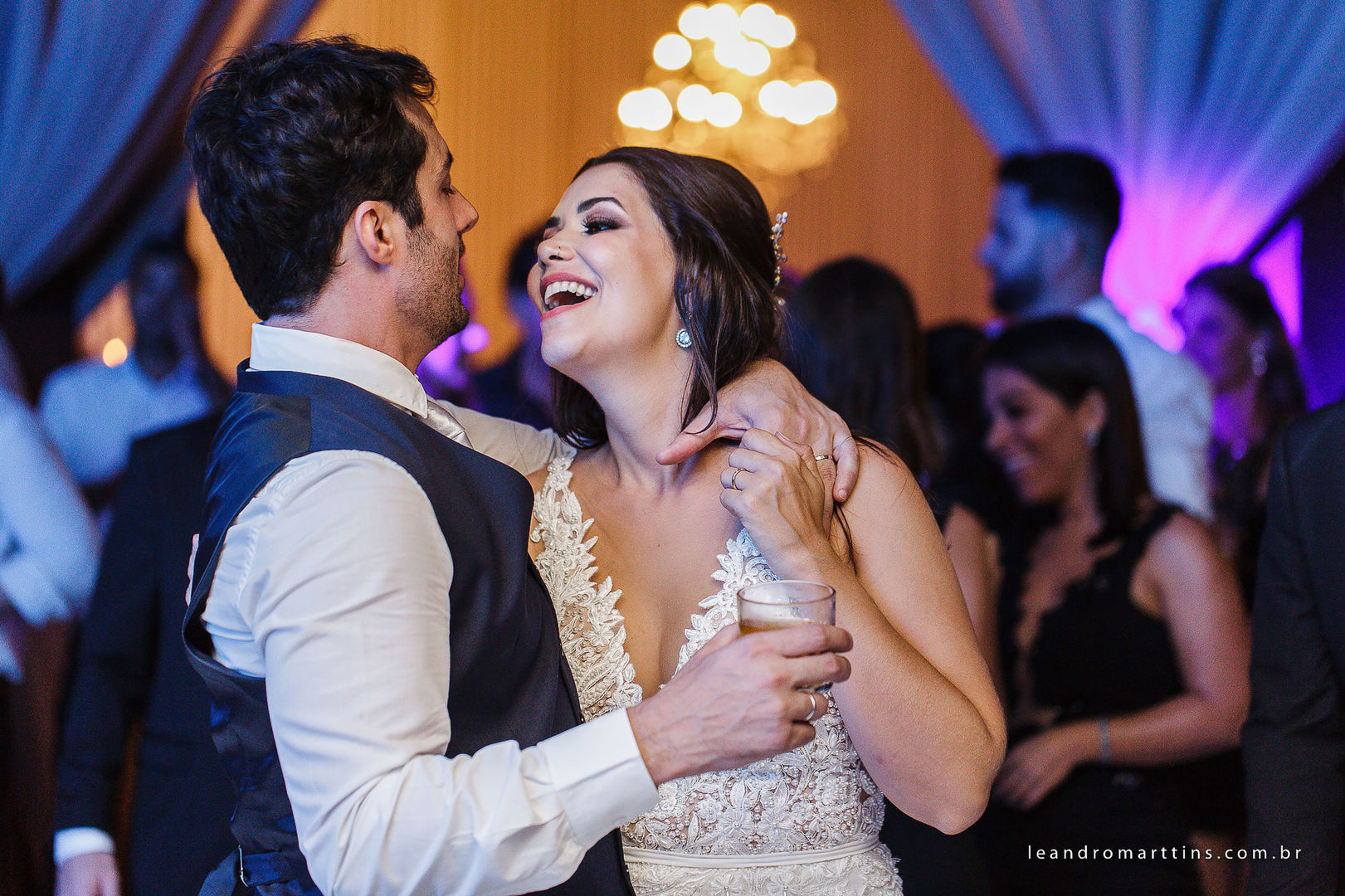 Foto Casamento Helenita e Gabriel no espaço Maison Buffet Ge-Vera Foto Casamento Helenita e Gabriel no espaço Maison Buffet Ge-Vera - Imagem 53