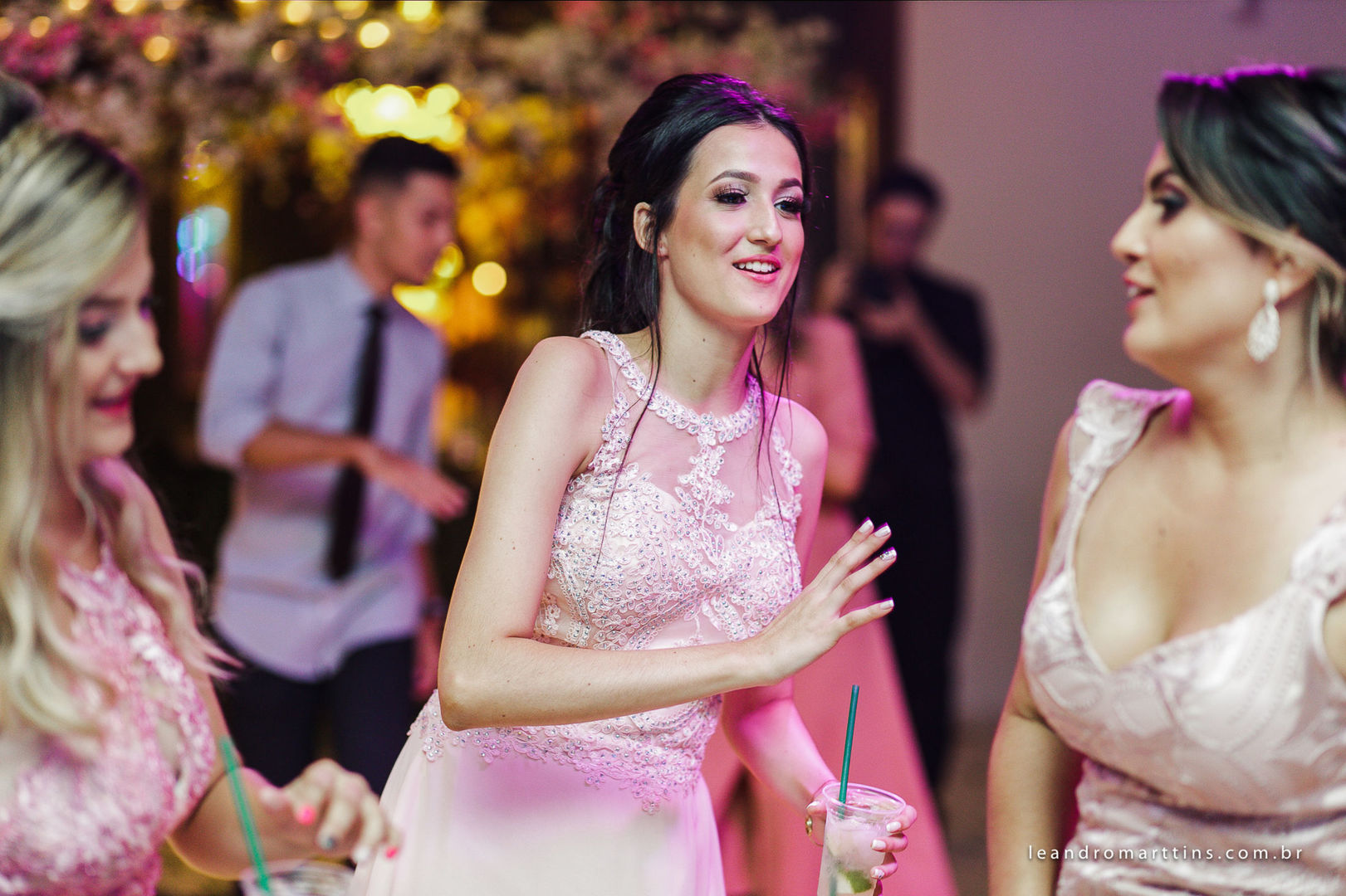 Foto Casamento Giovana e Vander no espaço Casa Évora - Mirassol Foto Casamento Giovana e Vander no espaço Casa Évora - Mirassol - Imagem 74