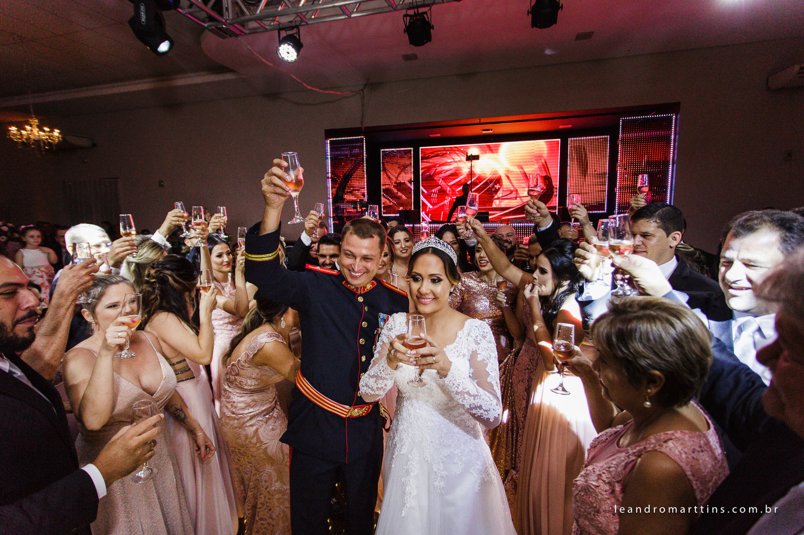 Foto Casamento Giovana e Vander no espaço Casa Évora - Mirassol Foto Casamento Giovana e Vander no espaço Casa Évora - Mirassol - Imagem 60