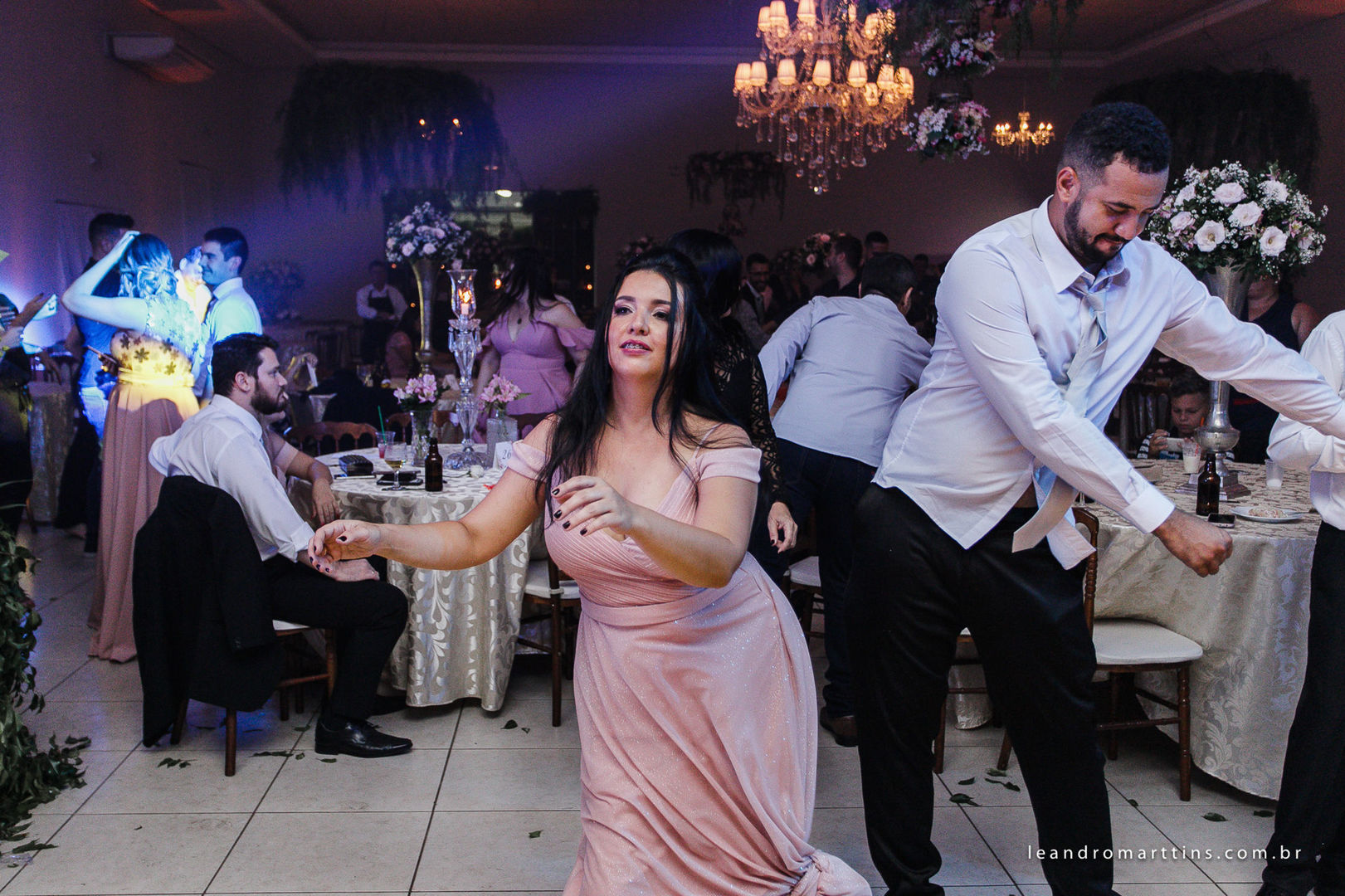 Foto Casamento Giovana e Vander no espaço Casa Évora - Mirassol Foto Casamento Giovana e Vander no espaço Casa Évora - Mirassol - Imagem 89