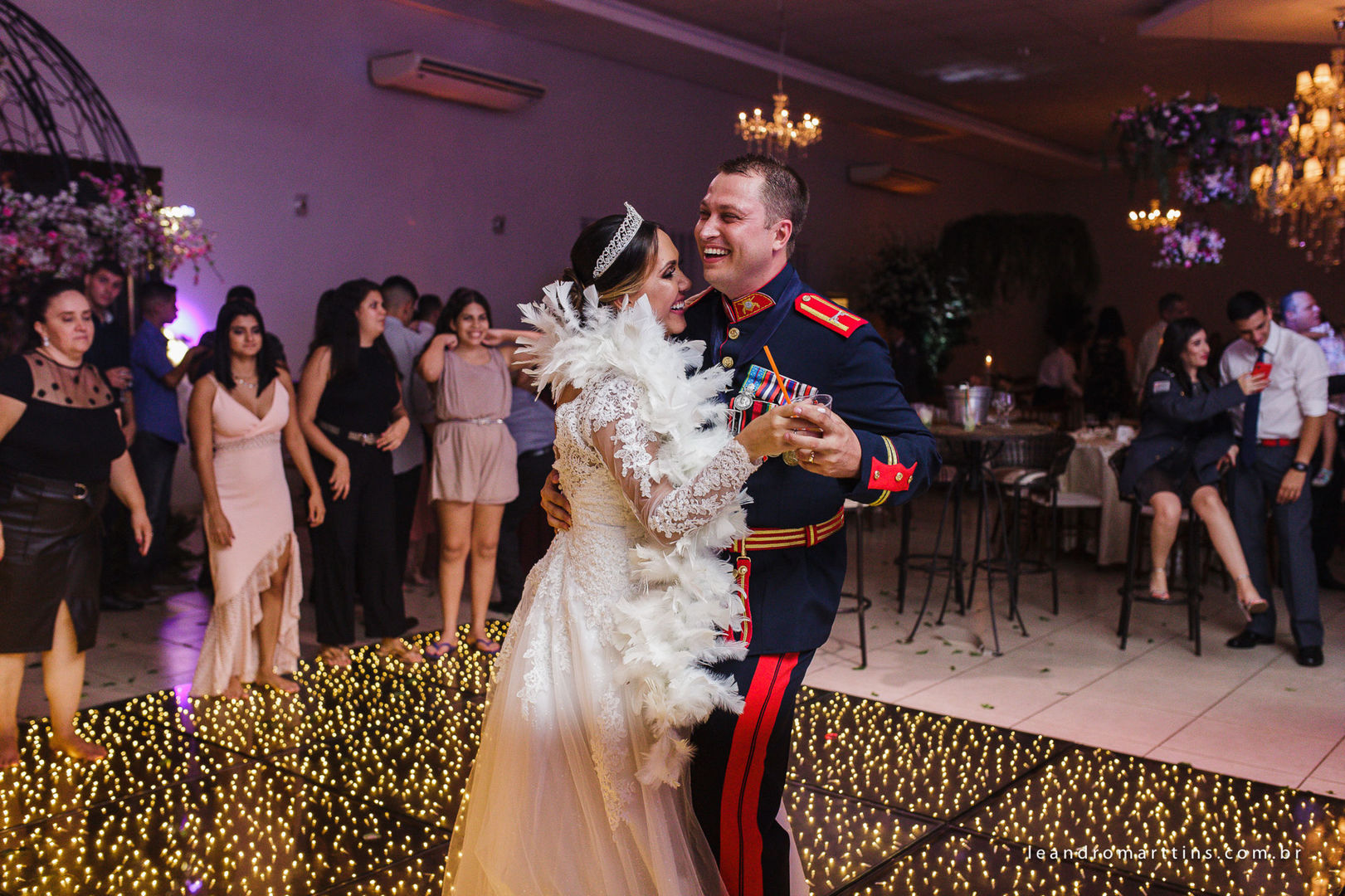 Foto Casamento Giovana e Vander no espaço Casa Évora - Mirassol Foto Casamento Giovana e Vander no espaço Casa Évora - Mirassol - Imagem 81