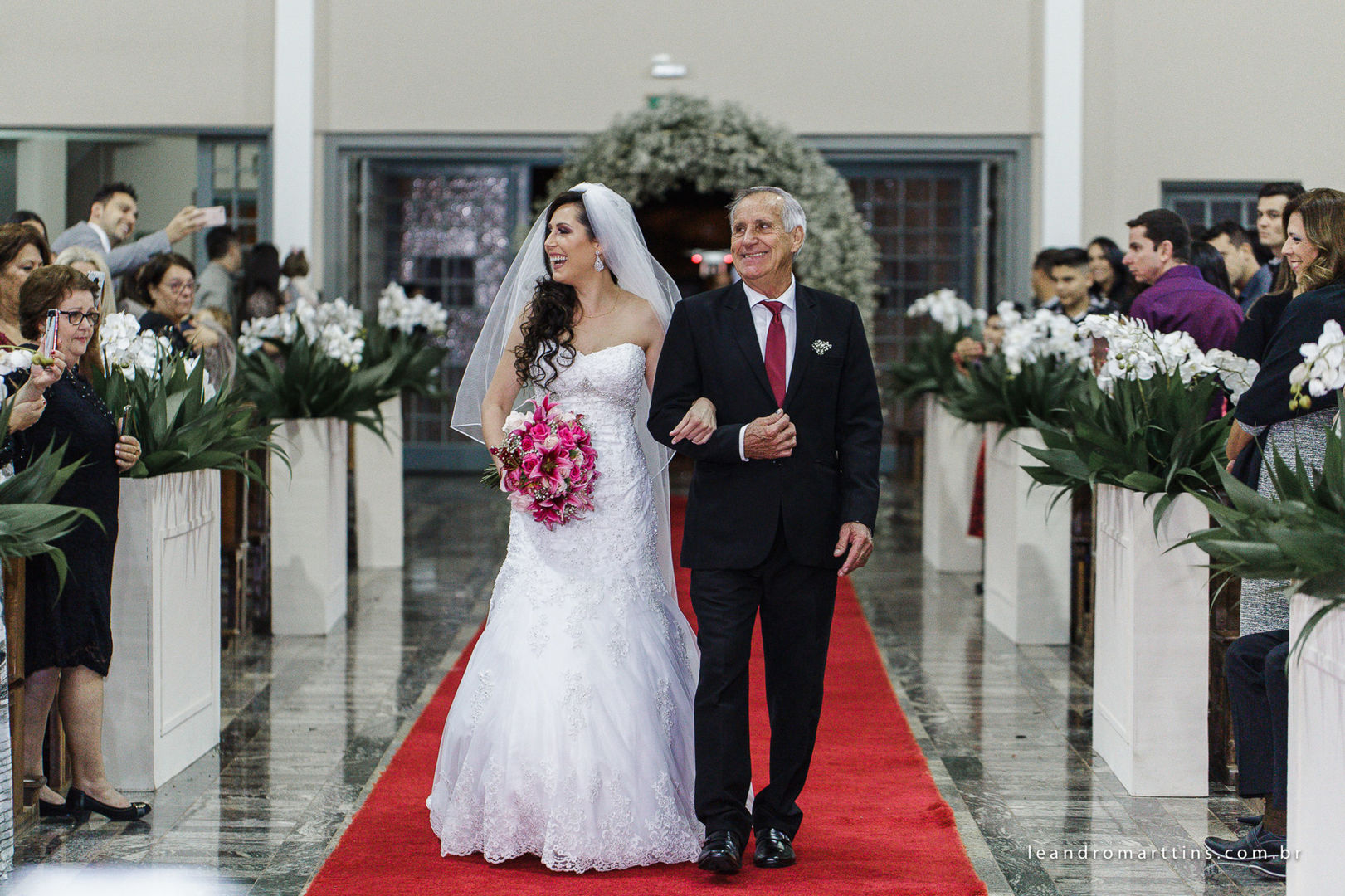 Foto Casamento Thaiz e Samuel no espaço Fauze Karam Buffet Foto Casamento Thaiz e Samuel no espaço Fauze Karam Buffet - Imagem 16