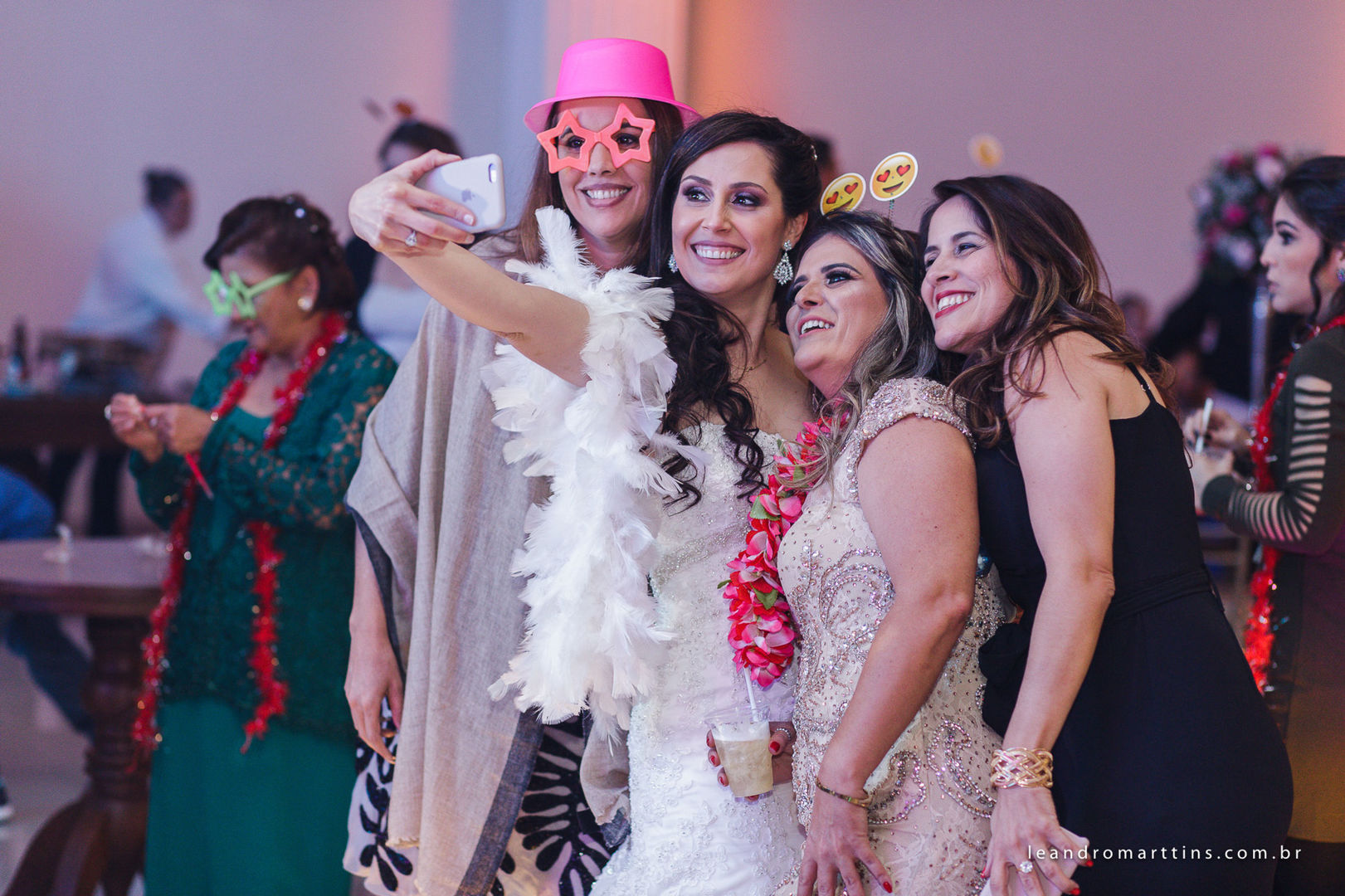Foto Casamento Thaiz e Samuel no espaço Fauze Karam Buffet Foto Casamento Thaiz e Samuel no espaço Fauze Karam Buffet - Imagem 48