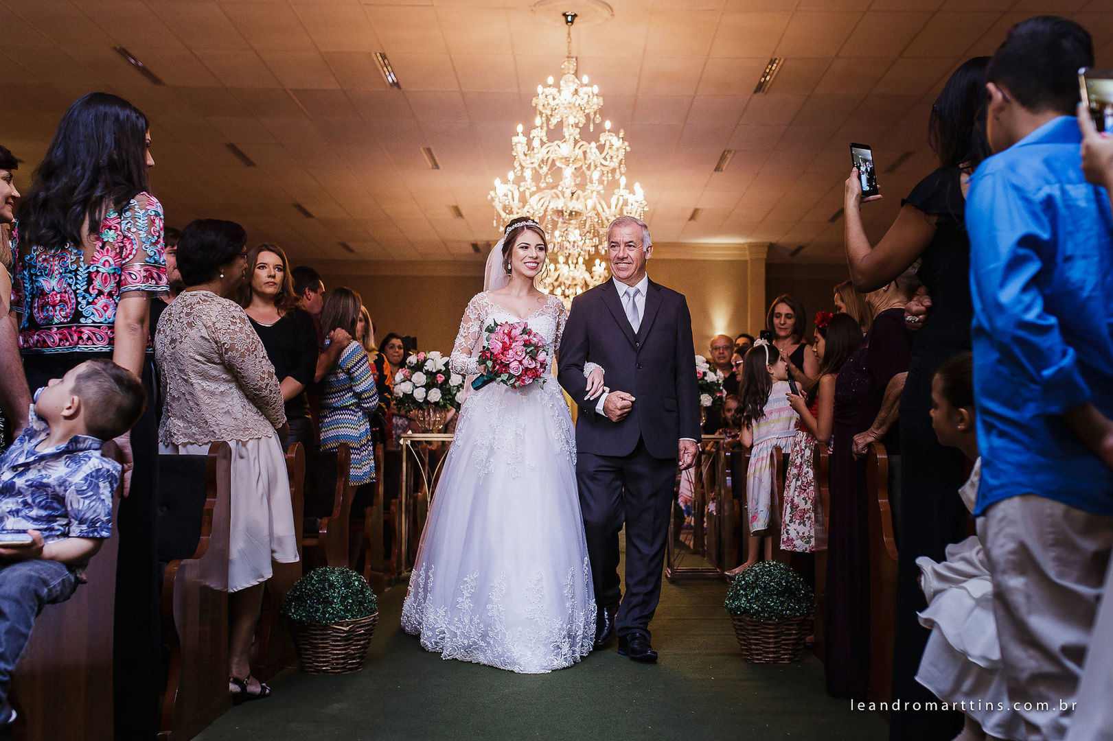 Foto Casamento Giovana e Victor no espaço Fauze Karam Buffet Foto Casamento Giovana e Victor no espaço Fauze Karam Buffet - Imagem 19