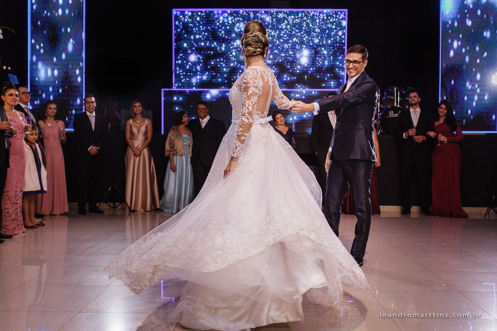 Foto Casamento Giovana e Victor no espaço Fauze Karam Buffet Foto Casamento Giovana e Victor no espaço Fauze Karam Buffet - Imagem 37
