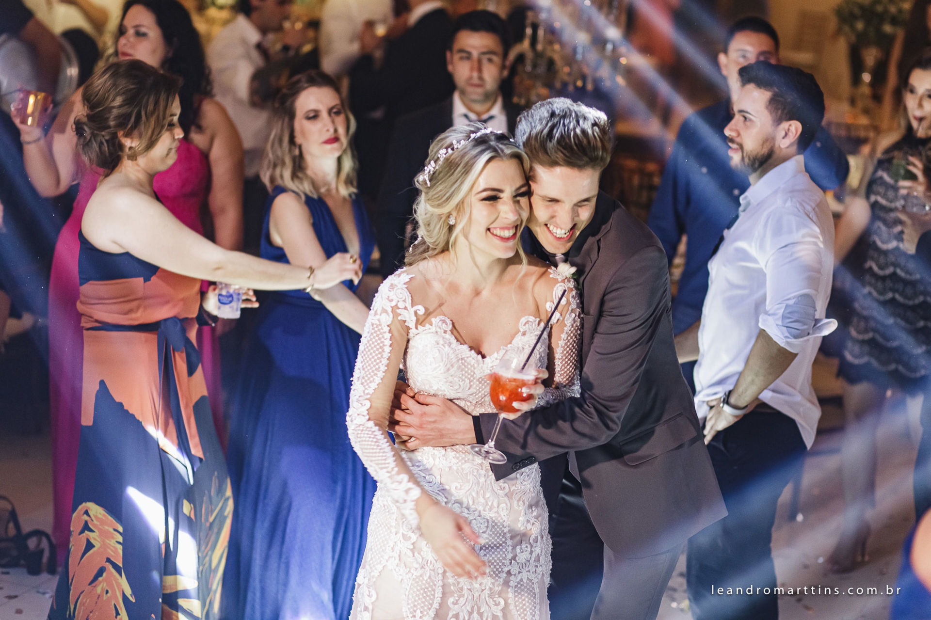 Foto Casamento Ariela e Marcos no espaço Villa Romeu em José Bonifácio Foto Casamento Ariela e Marcos no espaço Villa Romeu em José Bonifácio - Imagem 84