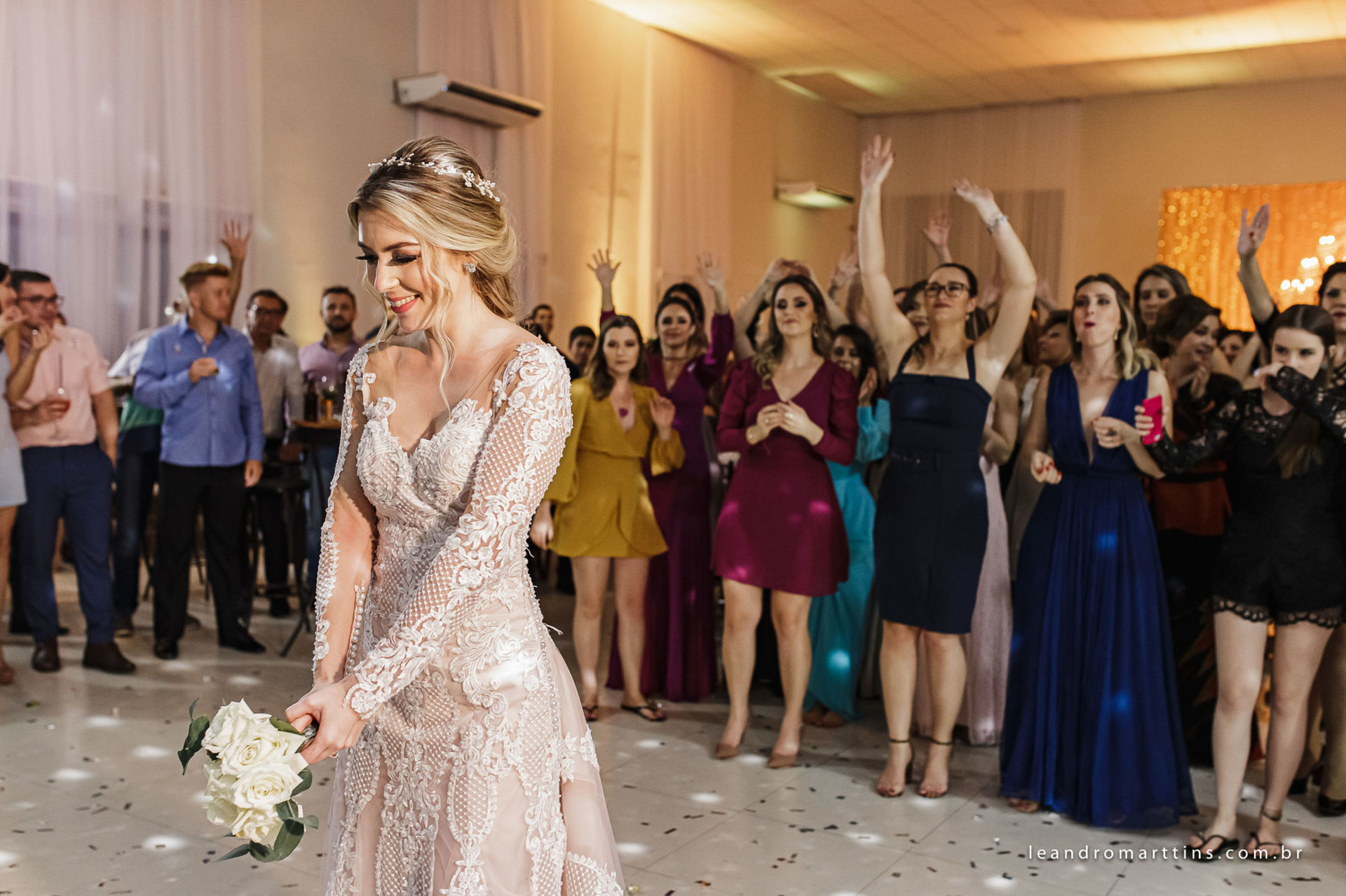Foto Casamento Ariela e Marcos no espaço Villa Romeu em José Bonifácio Foto Casamento Ariela e Marcos no espaço Villa Romeu em José Bonifácio - Imagem 77