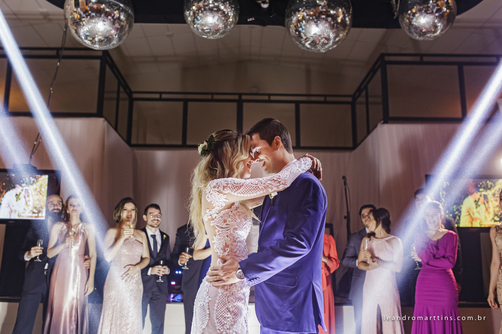 Foto Casamento Ariela e Marcos no espaço Villa Romeu em José Bonifácio Foto Casamento Ariela e Marcos no espaço Villa Romeu em José Bonifácio - Imagem 52