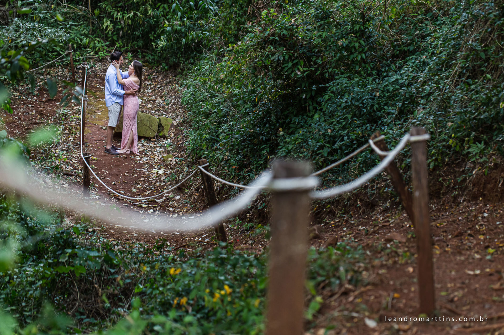 Foto Pré Wedding Anelise e Getulio na fazenda Santa Tereza Spa - Bocaina - SP Foto Pré Wedding Anelise e Getulio na fazenda Santa Tereza Spa - Bocaina - SP - Imagem 1