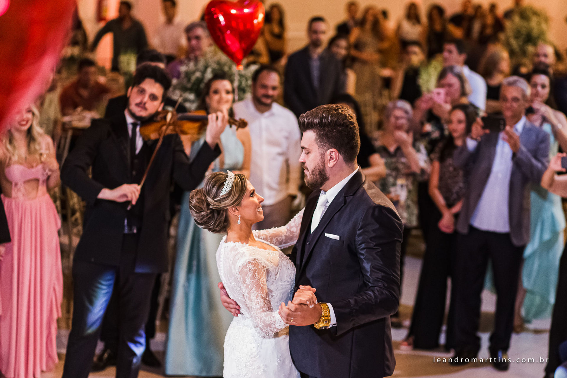 Foto Casamento Gracielle e Diego no espaço Fauze Karam Buffet Foto Casamento Gracielle e Diego no espaço Fauze Karam Buffet - Imagem 53