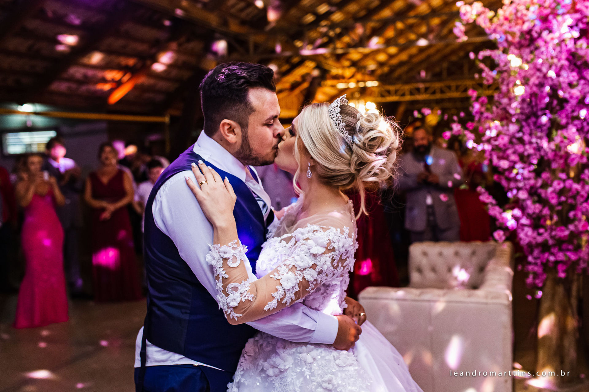 Foto Casamento Elizandra e Iago no espaço Santa Felicidade Eventos Foto Casamento Elizandra e Iago no espaço Santa Felicidade Eventos - Imagem 36