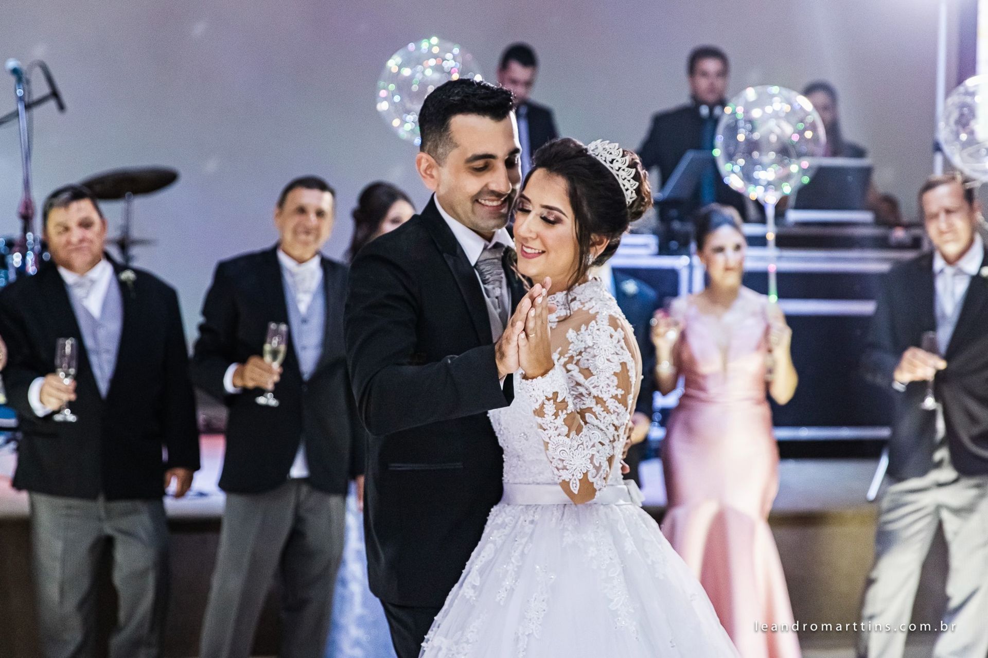 Foto Casamento Tainá e Higor no espaço Bella Faria Eventos, Cedral - SP Foto Casamento Tainá e Higor no espaço Bella Faria Eventos, Cedral - SP - Imagem 45