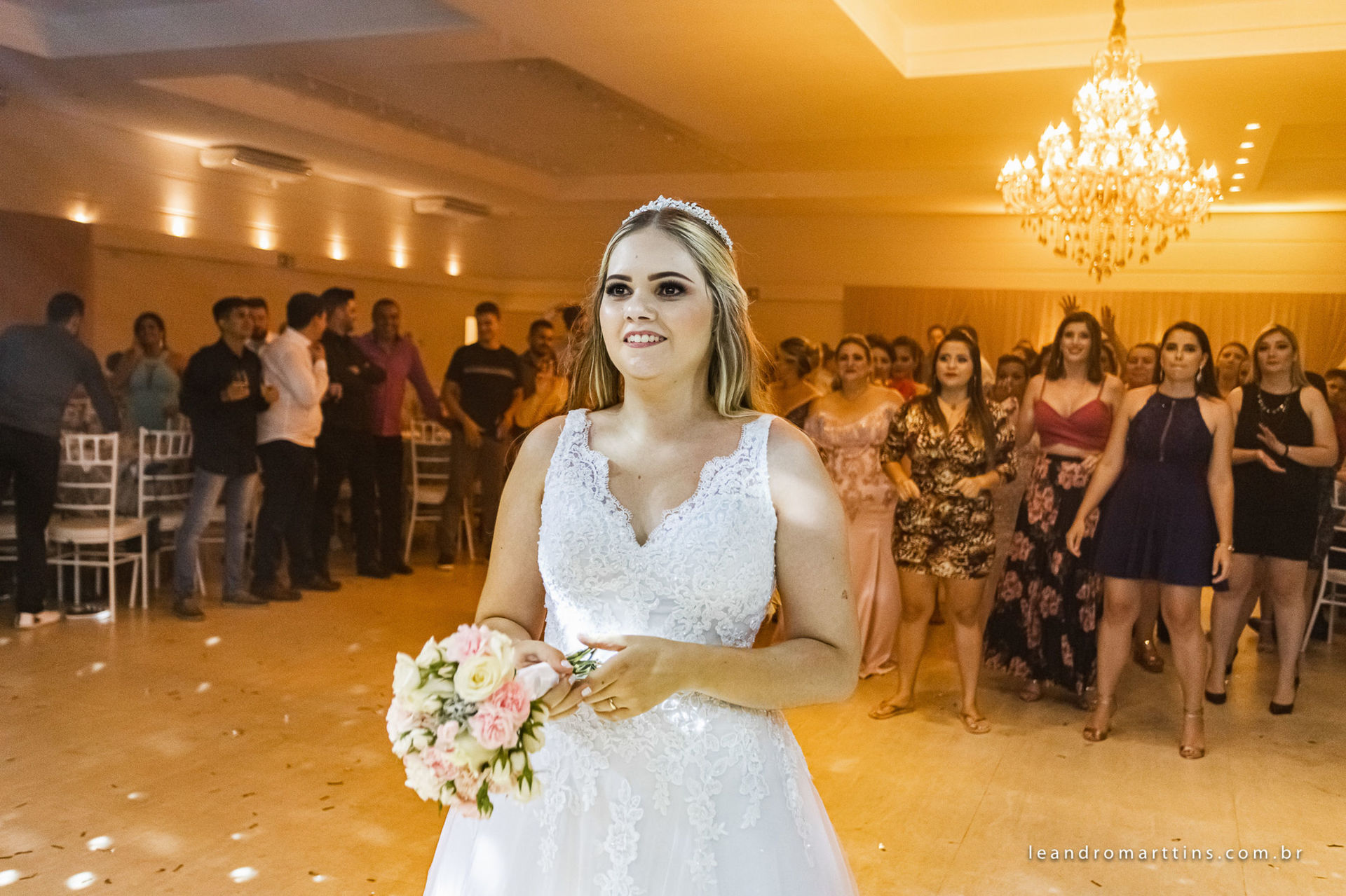 Foto Casamento Tainá e João no Spazio Bianchi em José Bonifácio Foto Casamento Tainá e João no Spazio Bianchi em José Bonifácio - Imagem 33