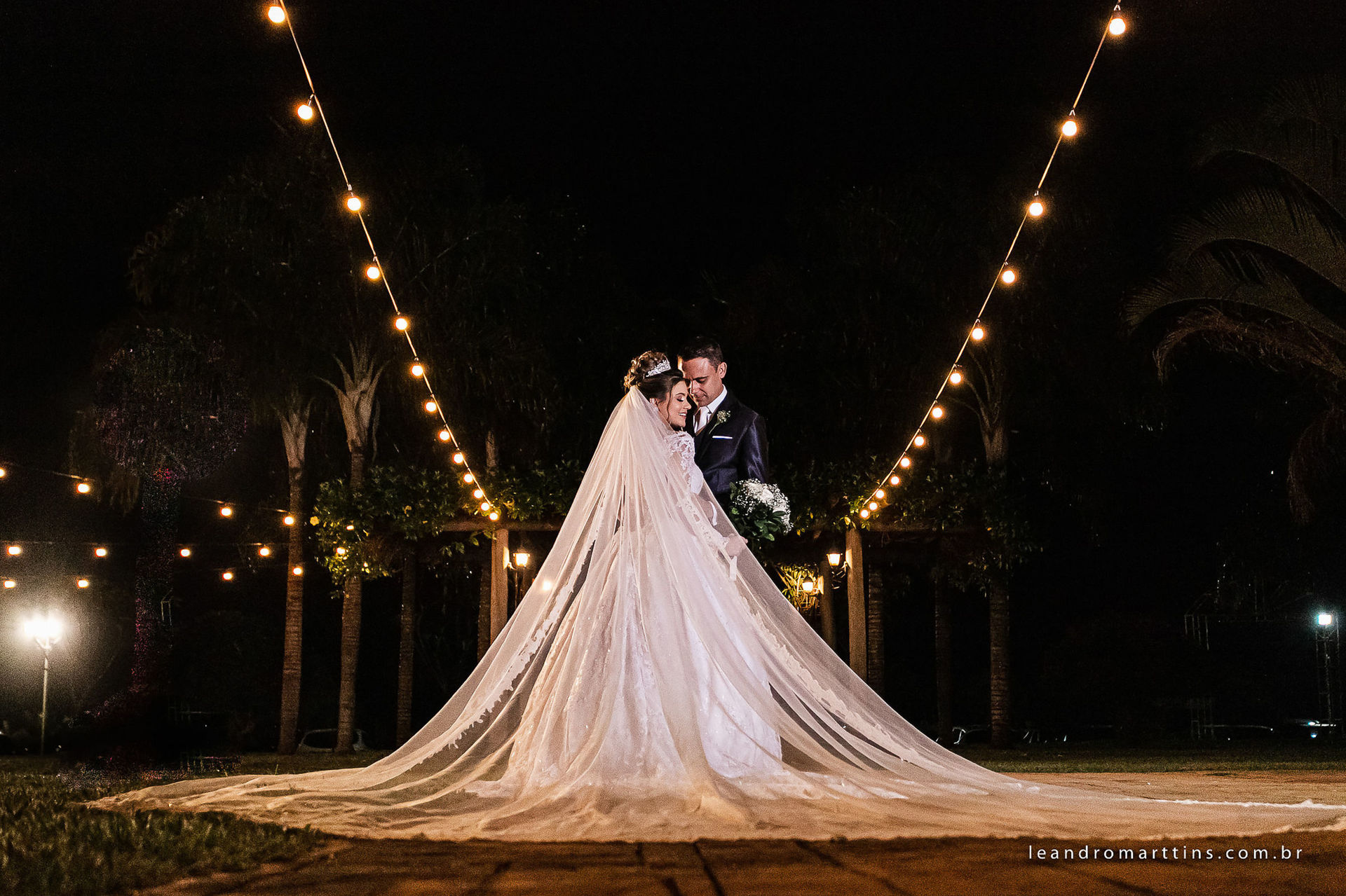 Foto Casamento Júlia e João Paulo no espaço Santa Felicidade Eventos Foto Casamento Júlia e João Paulo no espaço Santa Felicidade Eventos - Imagem 21