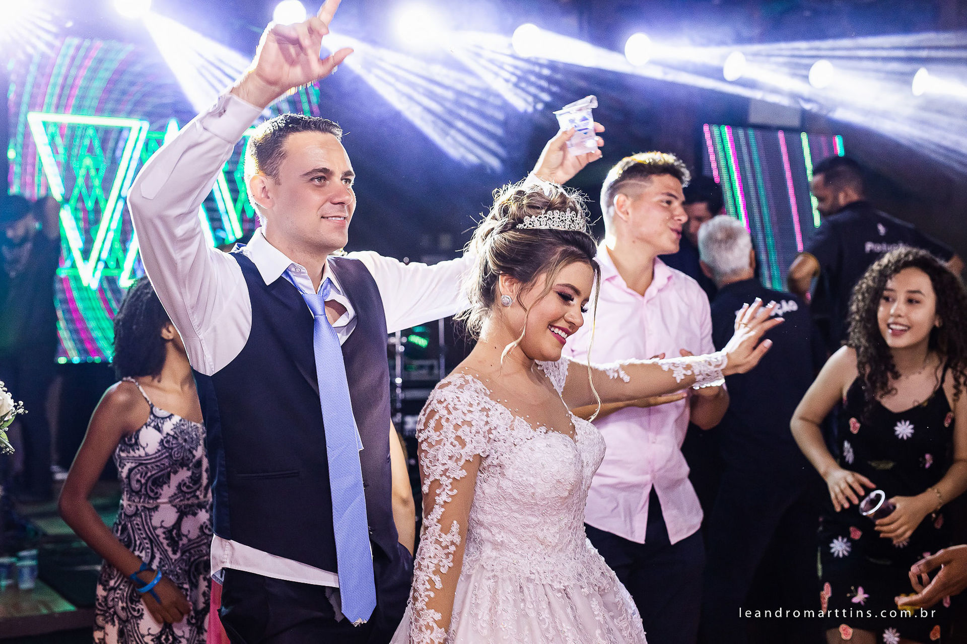 Foto Casamento Júlia e João Paulo no espaço Santa Felicidade Eventos Foto Casamento Júlia e João Paulo no espaço Santa Felicidade Eventos - Imagem 37