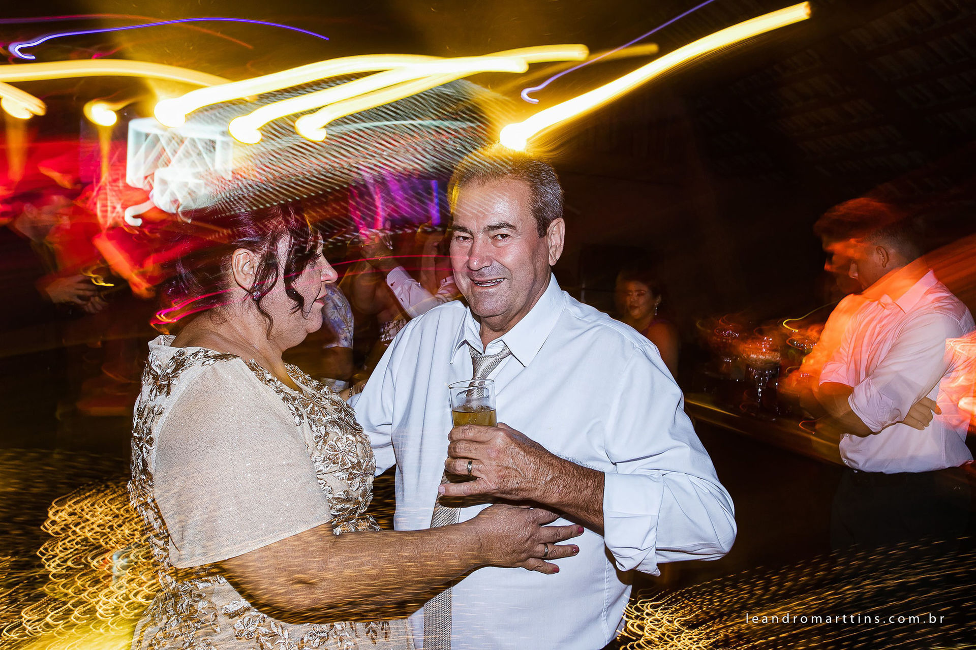Foto Casamento Júlia e João Paulo no espaço Santa Felicidade Eventos Foto Casamento Júlia e João Paulo no espaço Santa Felicidade Eventos - Imagem 34