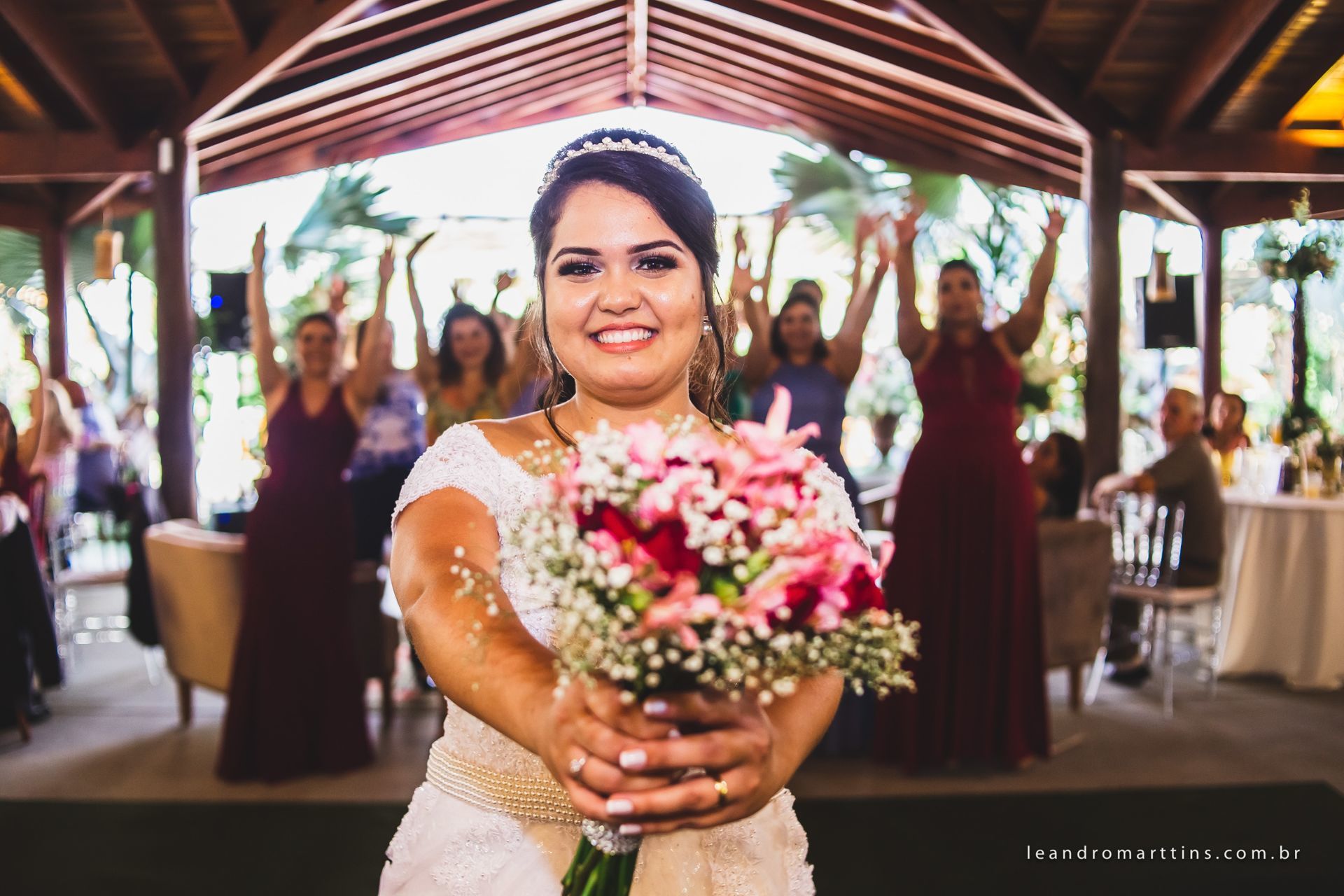 Foto Casamento Letícia e Higor na chácara Agape em Olímpia - SP Foto Casamento Letícia e Higor na chácara Agape em Olímpia - SP - Imagem 51