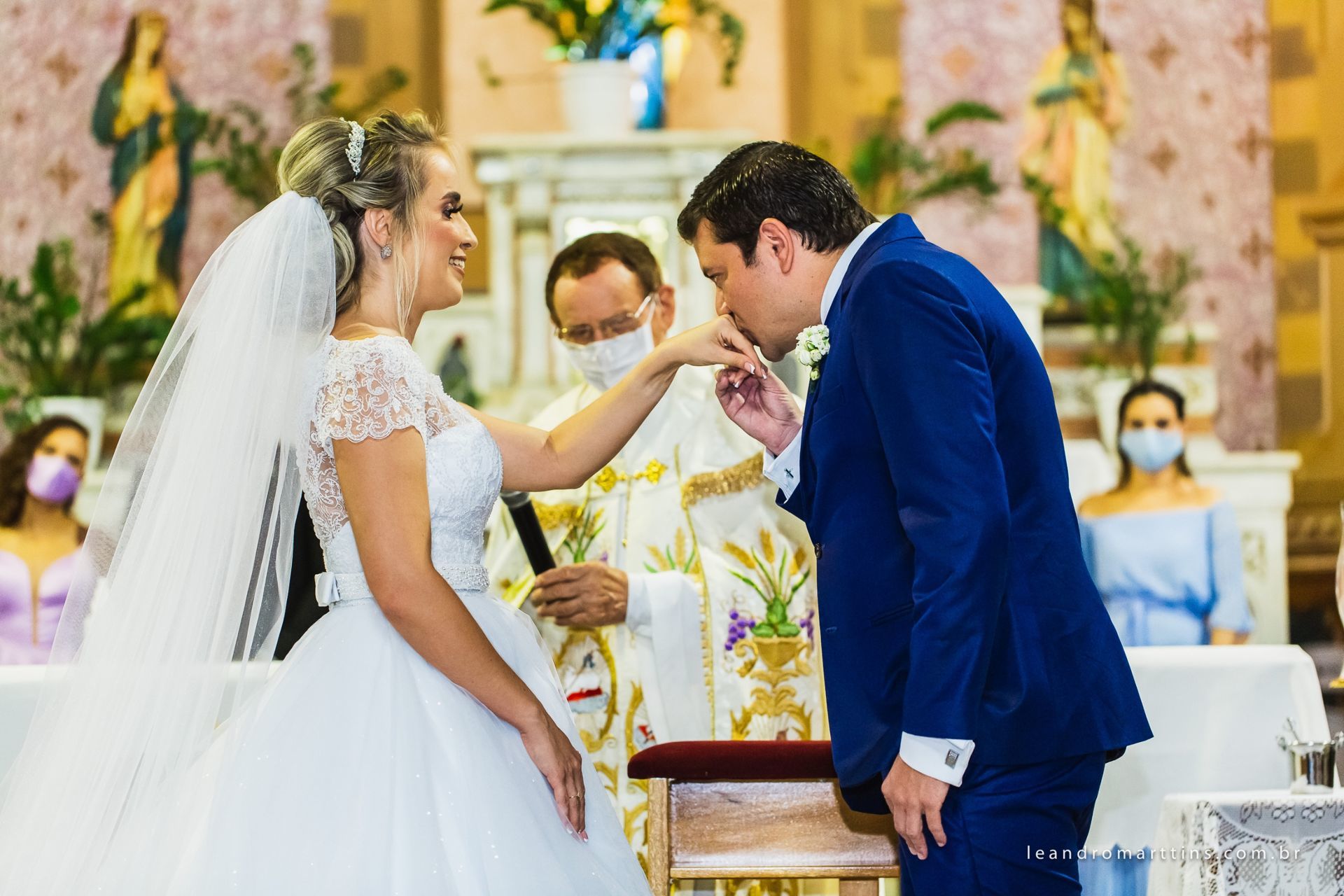 Foto Casamento Natália e João na igreja Matriz de Mirassol Foto Casamento Natália e João na igreja Matriz de Mirassol - Imagem 27