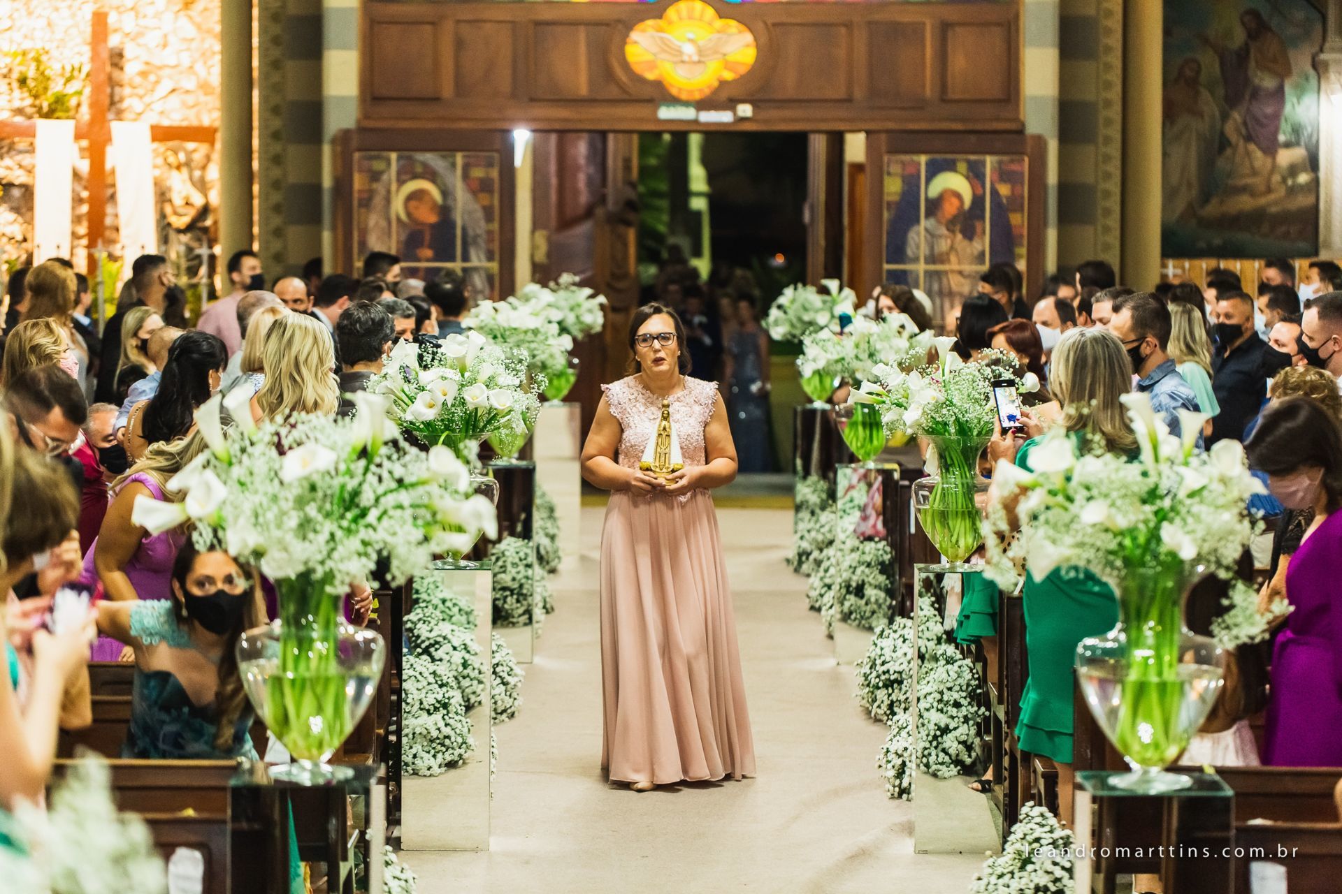Foto Casamento Natália e João na igreja Matriz de Mirassol Foto Casamento Natália e João na igreja Matriz de Mirassol - Imagem 10