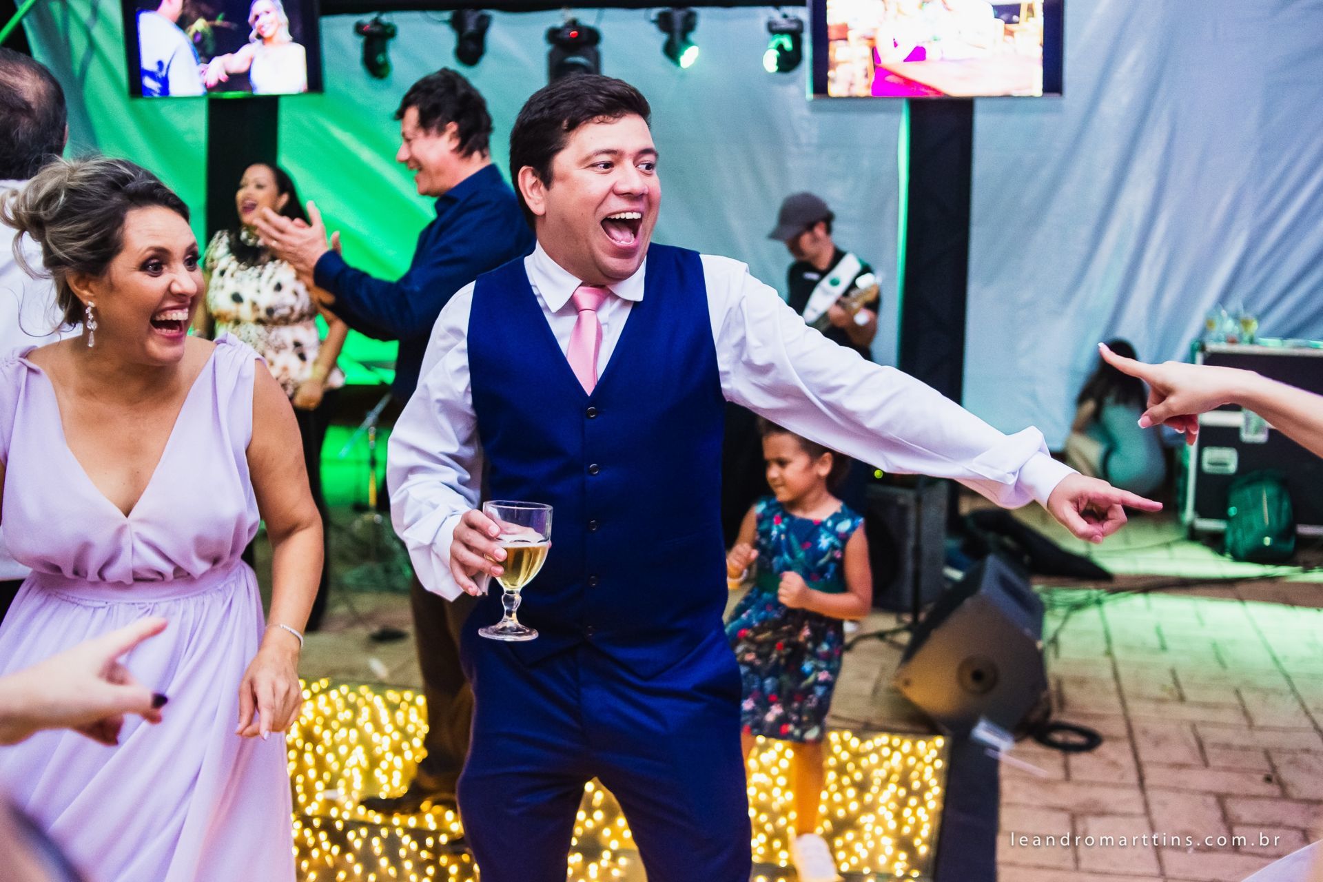 Foto Casamento Natália e João na igreja Matriz de Mirassol Foto Casamento Natália e João na igreja Matriz de Mirassol - Imagem 51