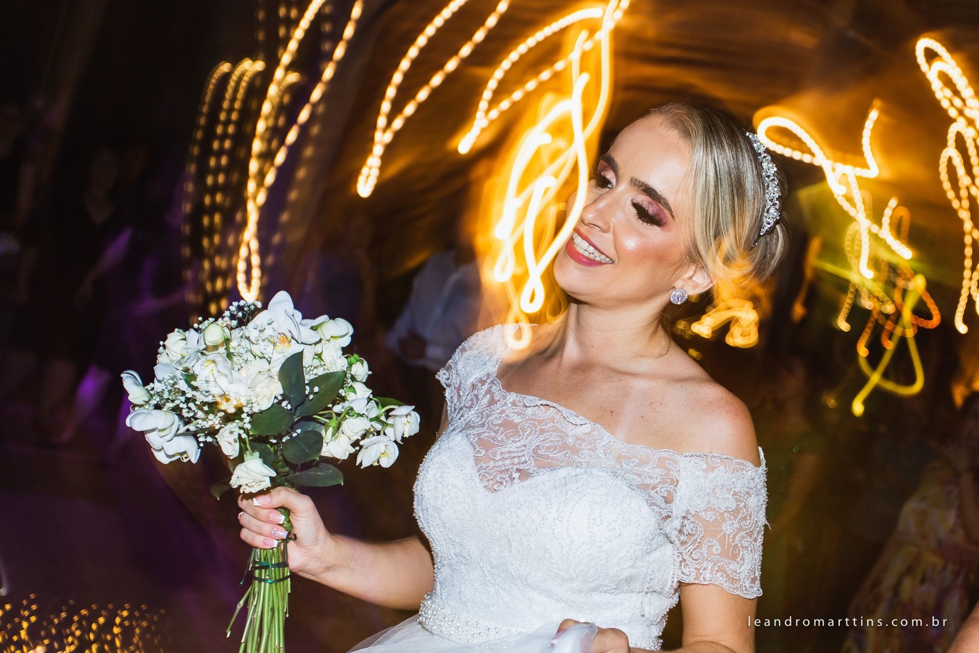 Foto Casamento Natália e João na igreja Matriz de Mirassol Foto Casamento Natália e João na igreja Matriz de Mirassol - Imagem 49