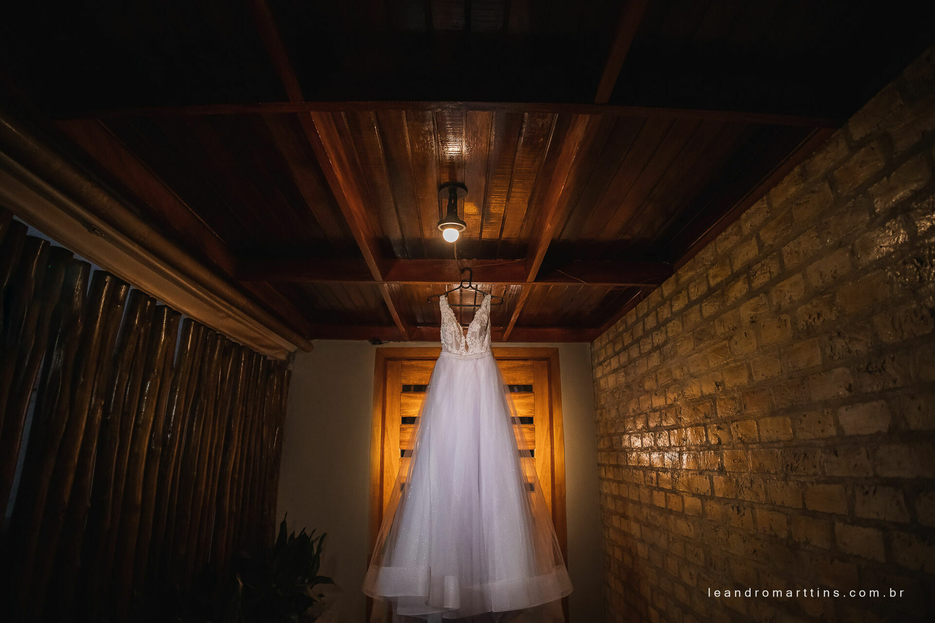 Foto Casamento Marcele e Vitor na igreja Basílica com recepção no espaço Glauber Carvalho Foto Casamento Marcele e Vitor na igreja Basílica com recepção no espaço Glauber Carvalho - Imagem 10
